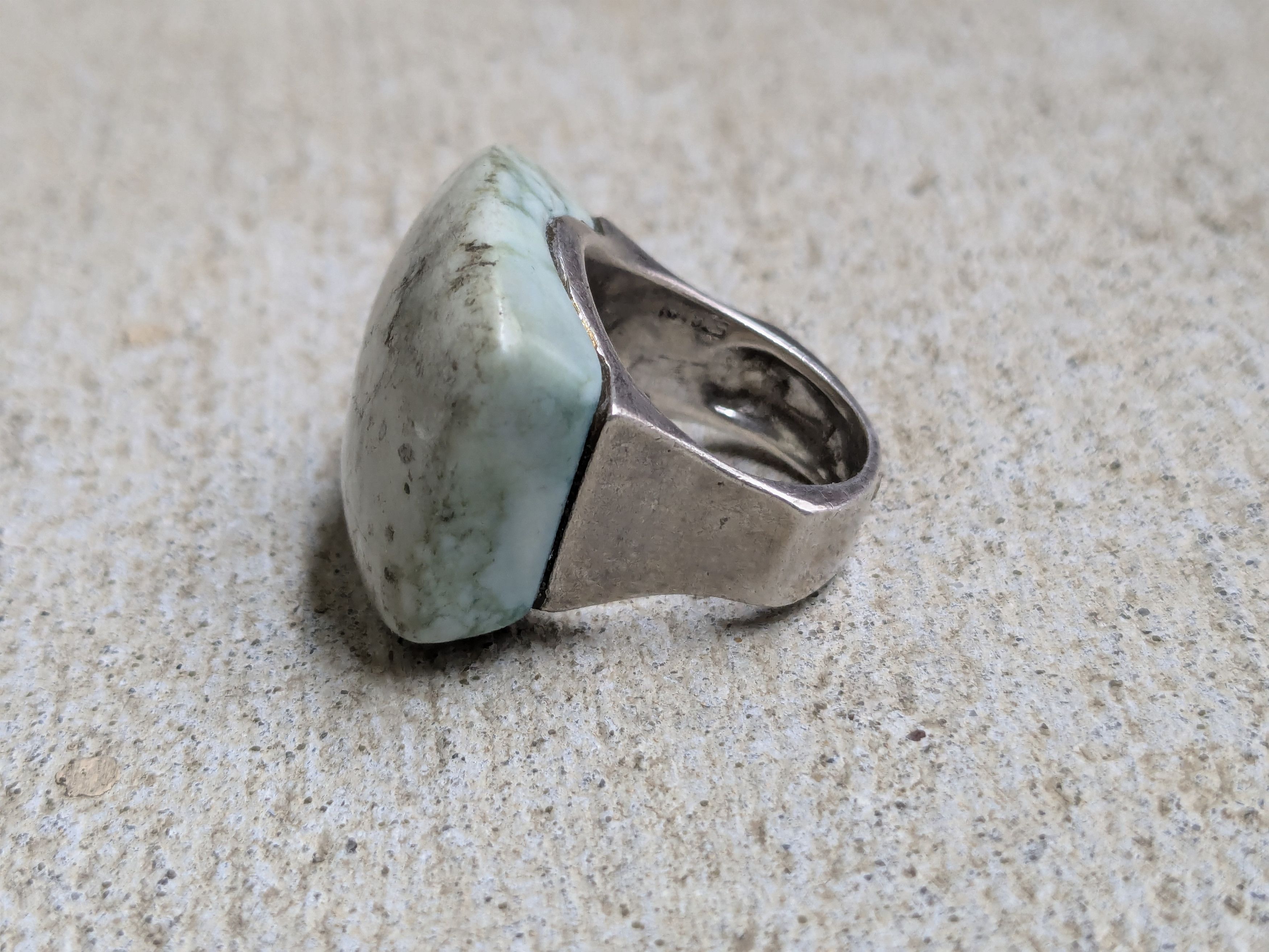 Jewelry Vintage Sterling Silver Ring Blue Howlite 7.75 Modern Size ONE SIZE - 1 Thumbnail