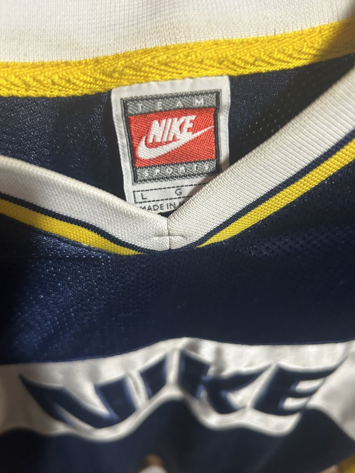 Nike Team Nike 2000s Jersey Navy + Yellow Size US L / EU 52-54 / 3 - 3 Thumbnail