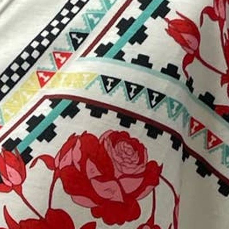 Shein SHEIN Curvy XL Short Sleeve Floral V-Neck Tee Shirt Size XL / US 12-14 / IT 48-50 - 3 Thumbnail