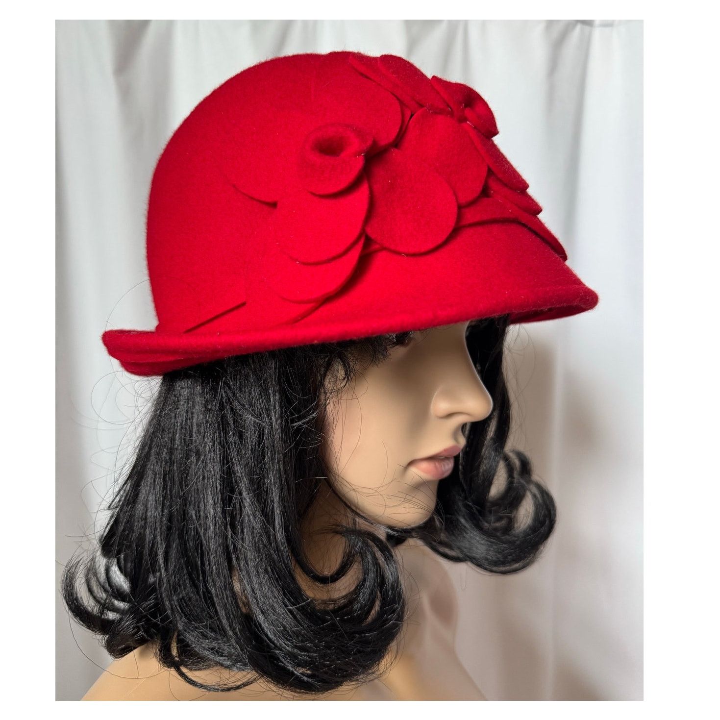 Retro 20's style Red Wool Flower Cloche Hat by Nine West