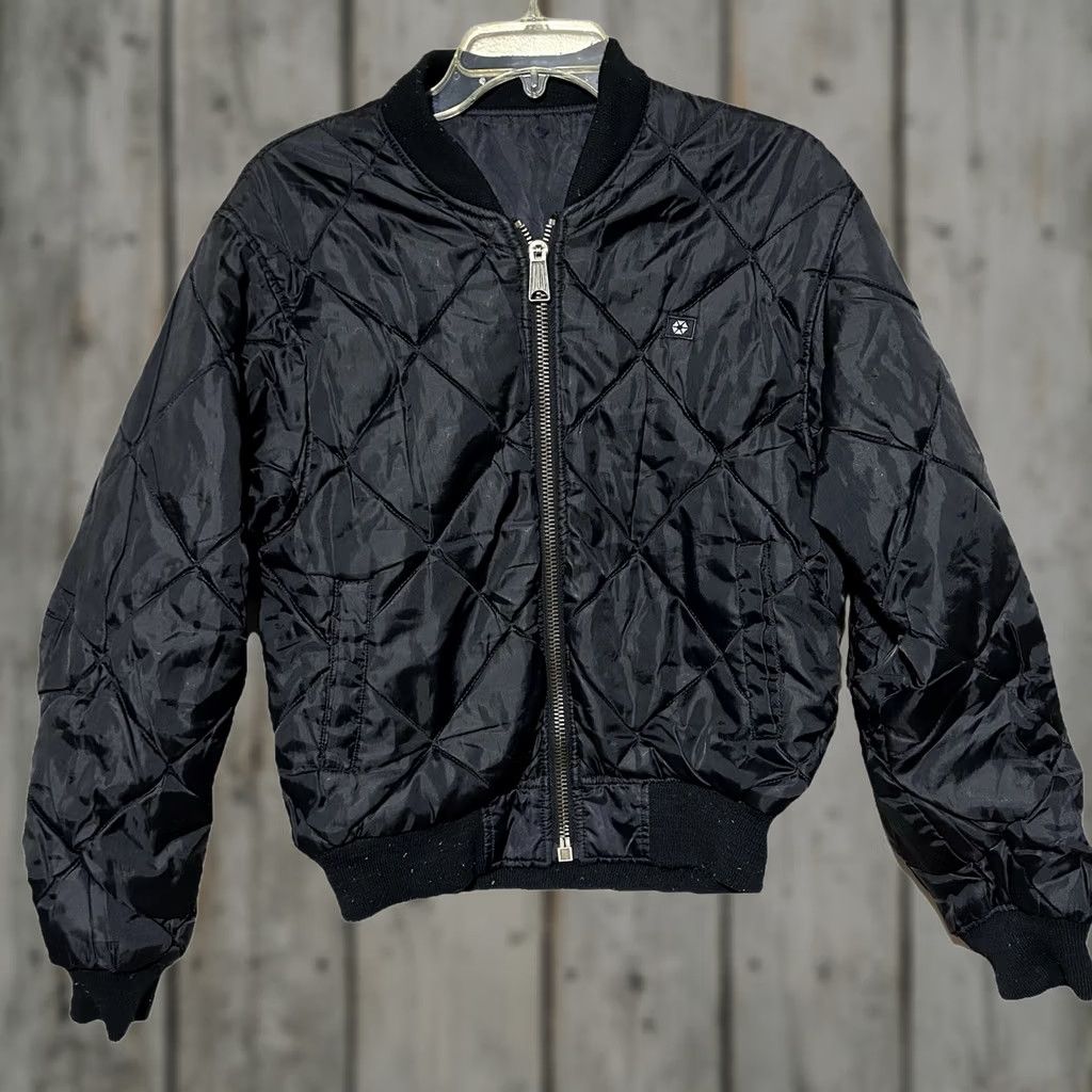 Southpole VINTAGE Southpole Quilt ed Nylon Reversible Jacket Women M Black Bomber Jacket Quilted 2000s Y2K Womens Size M / US 6-8 / IT 42-44 - 1 Thumbnail