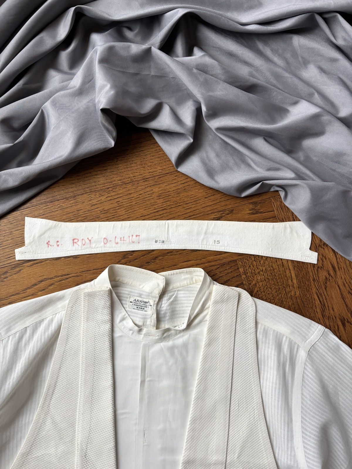 Arrow × Vintage 1940s Bib Front Back Button Dress Shirt Vintage Arrow Size US S / EU 44-46 / 1 - 10 Thumbnail