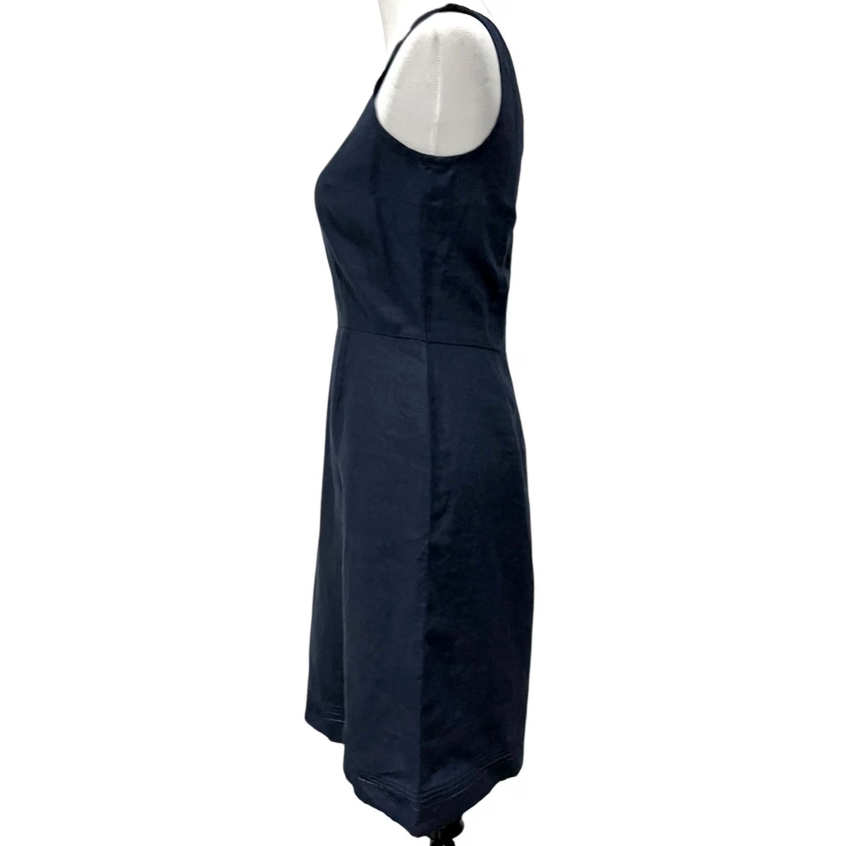 Eddie Bauer Eddie Bauer Linen Dress Navy Blue Sleeveless Knee-Length V-Neck Women’s Sz S Dress Women Sleeveless Navy Blue Linen Knee Length V-Neck S Eddie Bauer Size S / US 4 / IT 40 - 4 Thumbnail