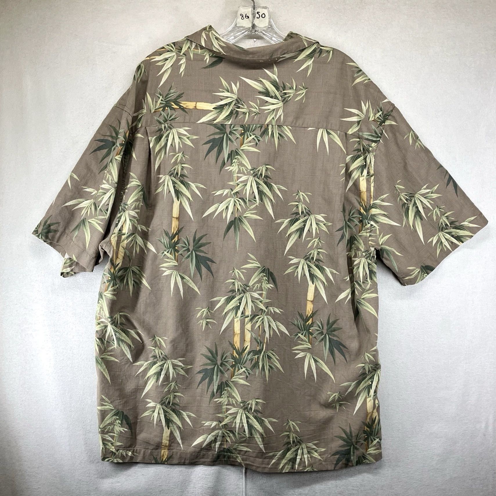 Vintage VINTAGE Jamaica Jaxx Men’s Short Sleeve Silk Button-Up Shirt 2XL Floral Hawaiian Casual Summer Mens Size US XXL / EU 58 / 5 - 2 Thumbnail