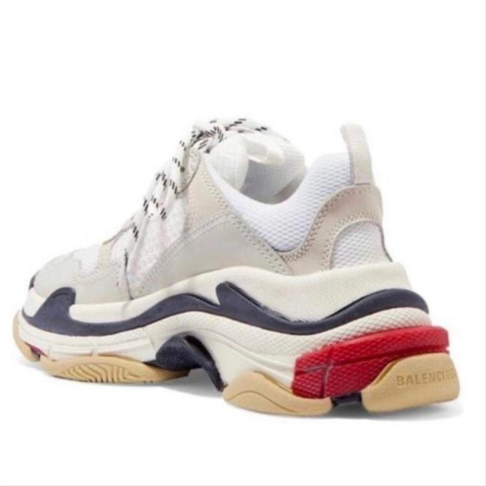 Balenciaga BALENCIAGA Triple S logo detailed dad sneakers Size US 5 / IT 35 - 4 Thumbnail