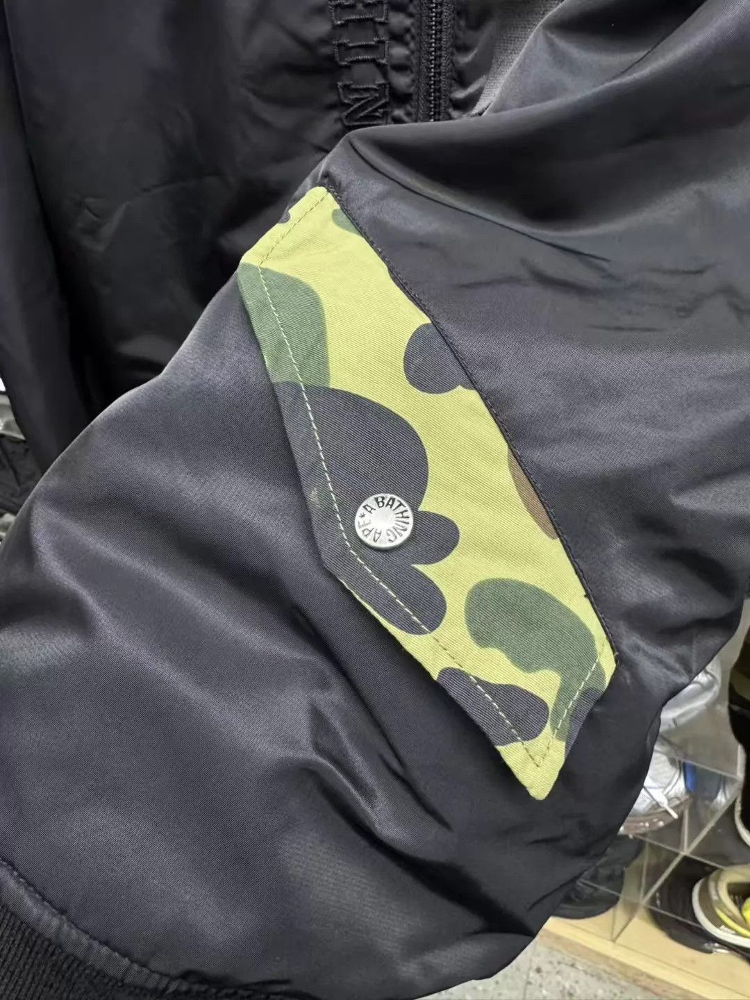 Bape BAPE 1ST CAMO BOMBER JACKET Men's 2XL Size US XXL / EU 58 / 5 - 3 Thumbnail