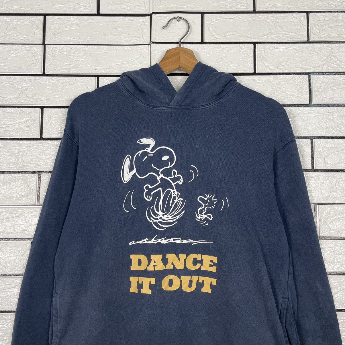Uniqlo Uniqlo Peanuts Snoopy Hoodie Size US S / EU 44-46 / 1 - 11 Thumbnail