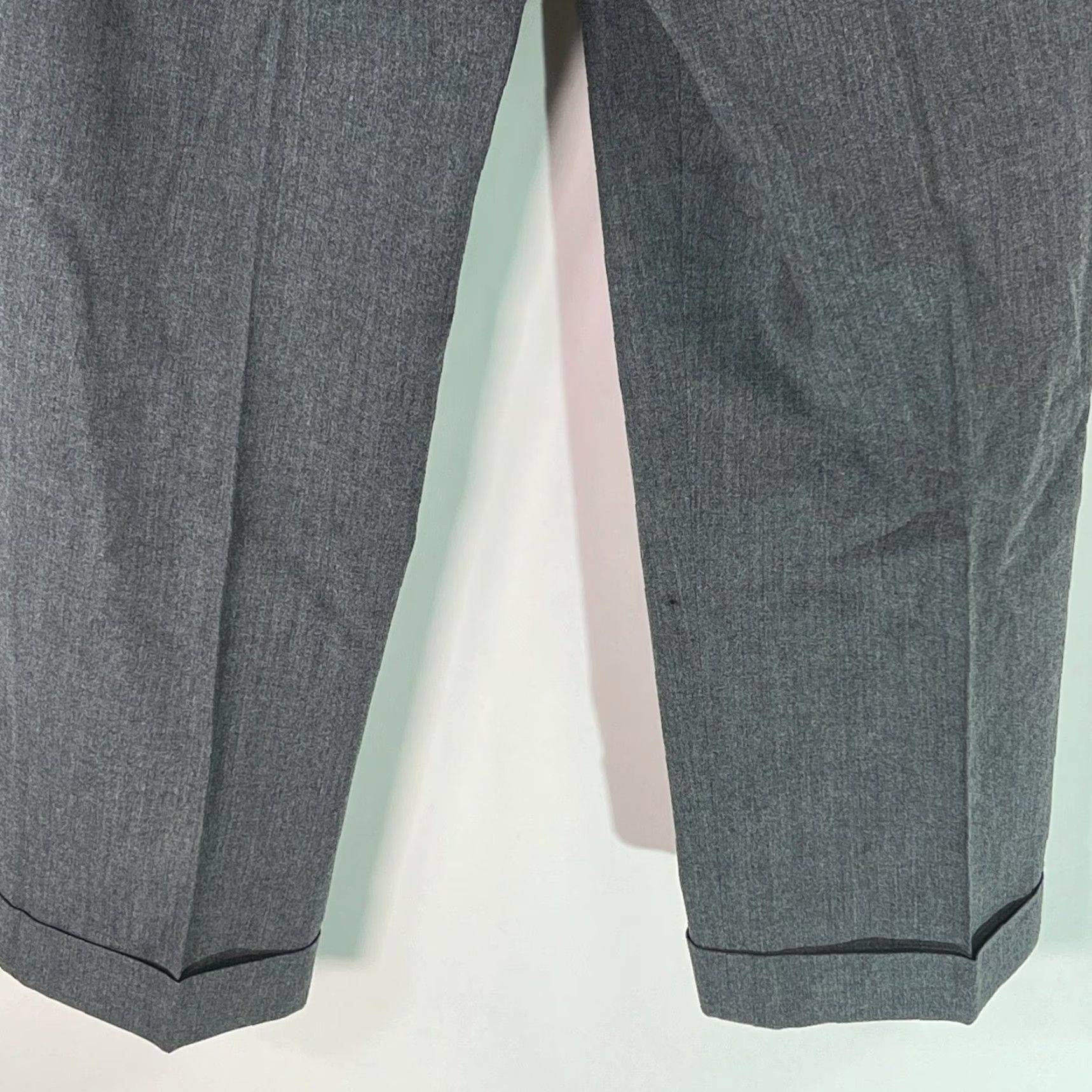 Vintage VINTAGE Louis Raphael Men's Dress Pants Size 36X30 Gray Straight Leg Cuffed Pleated Formal Size US 36 / EU 52 - 5 Thumbnail