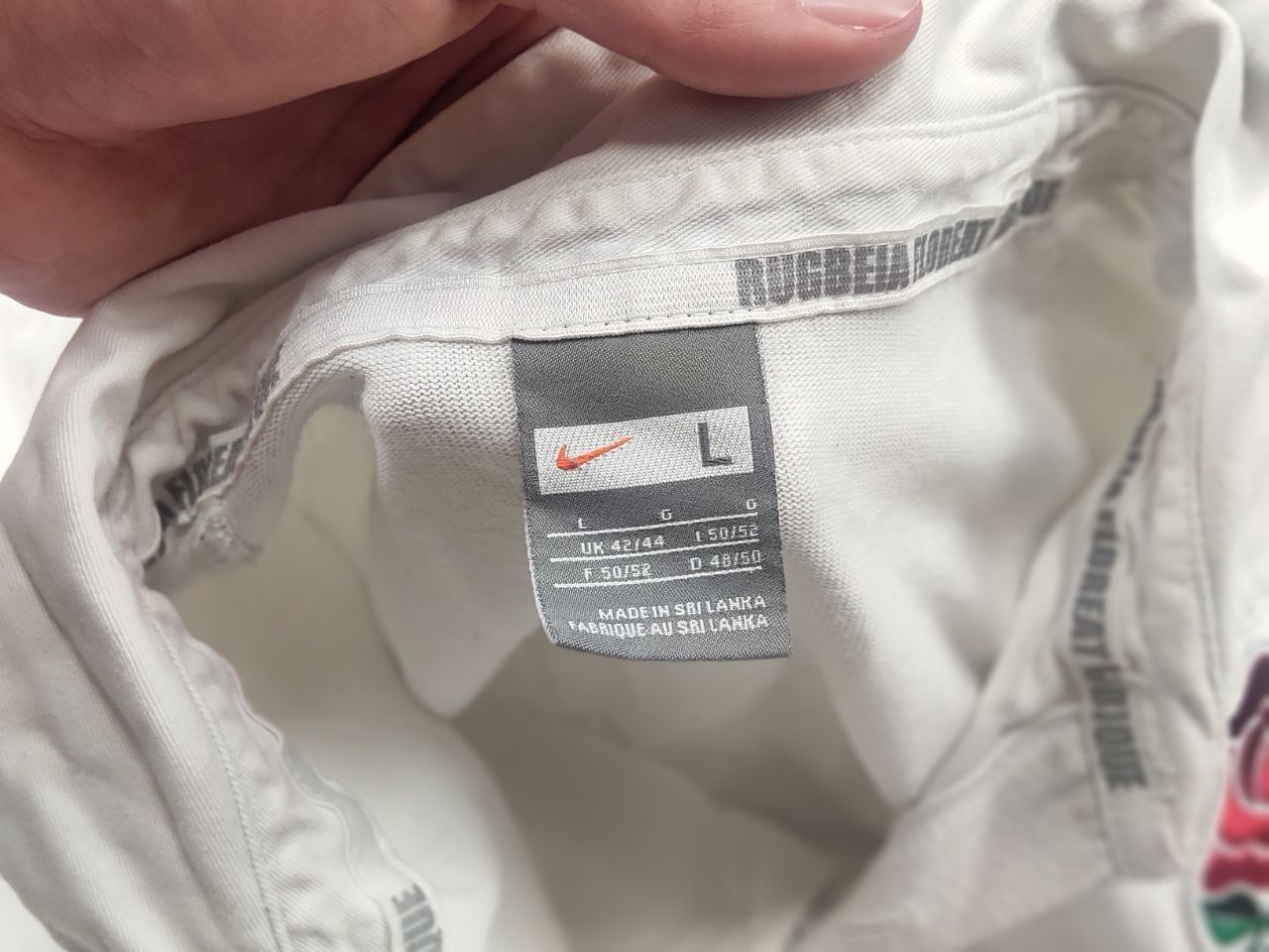 Nike Vintage Nike O2 Longsleeve Shirt England Rugby Team Jersey Size US M / EU 48-50 / 2 - 19 Thumbnail
