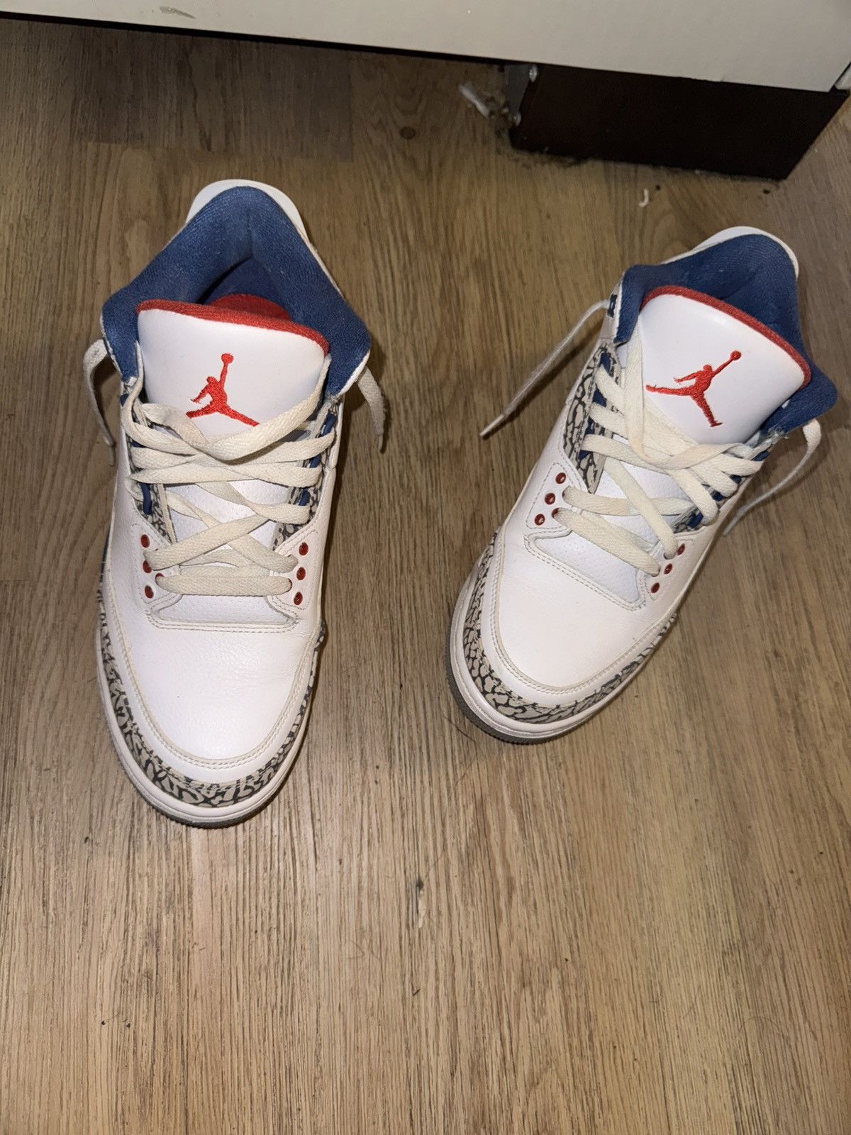 Jordan Brand True blue 3s Size US 9 / EU 42 - 1 Thumbnail