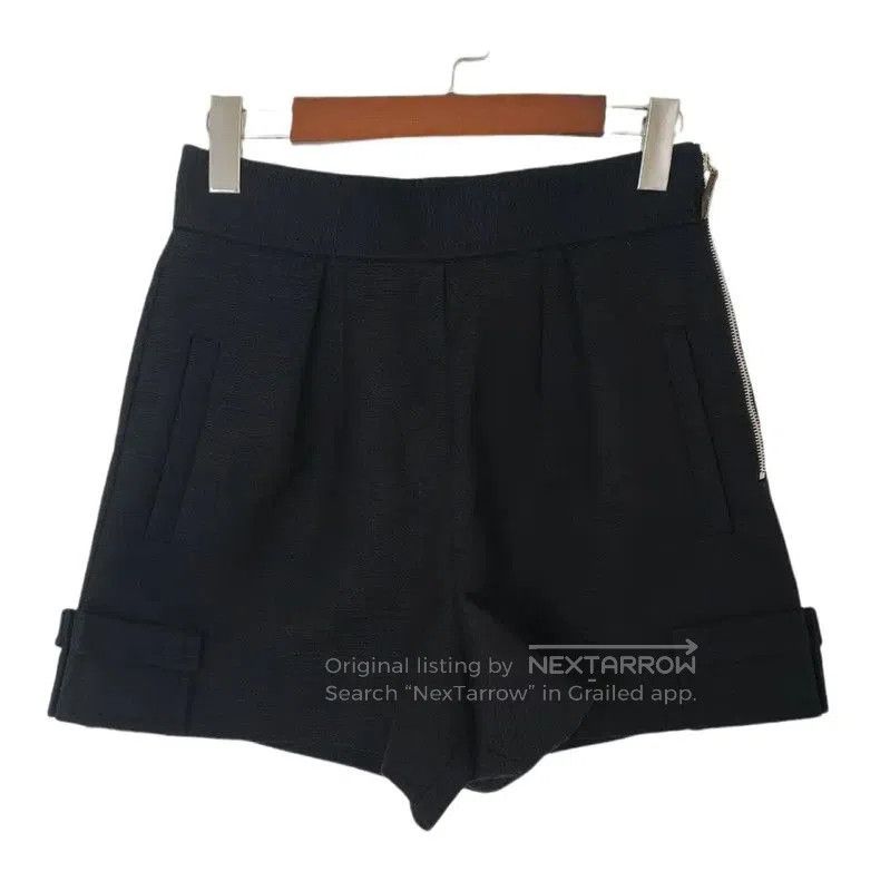 Louis Vuitton Black Cotton Women's Shorts .