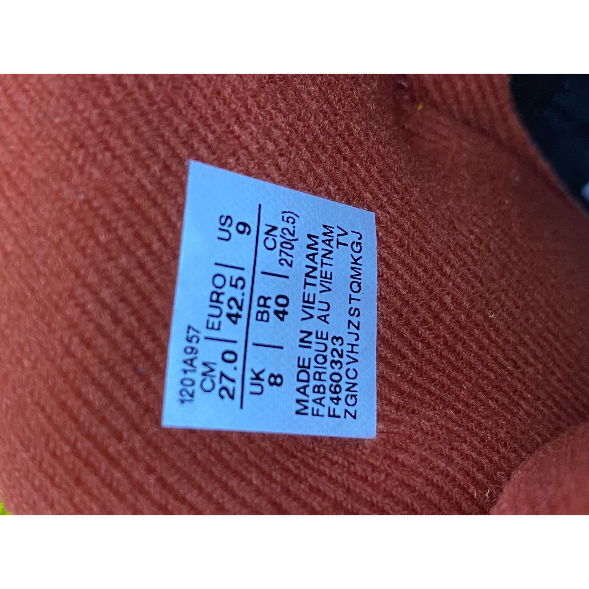 Asics ASICS GEL LYTE 3 X KITH X MARVEL REMASTERD WOLVERINE 1980 SZ Size US 9 / EU 42 - 7 Thumbnail