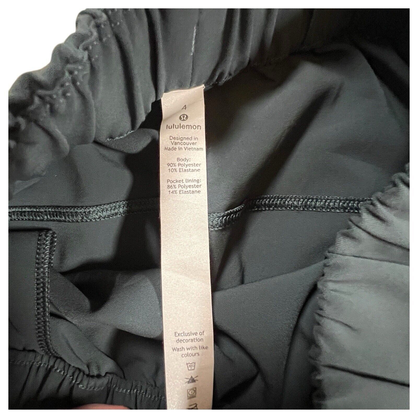 Lululemon Lululemon On The Fly Navy Knee Length Skirt Athletic Size 4 Size 27" / US 4 / IT 40 - 4 Thumbnail