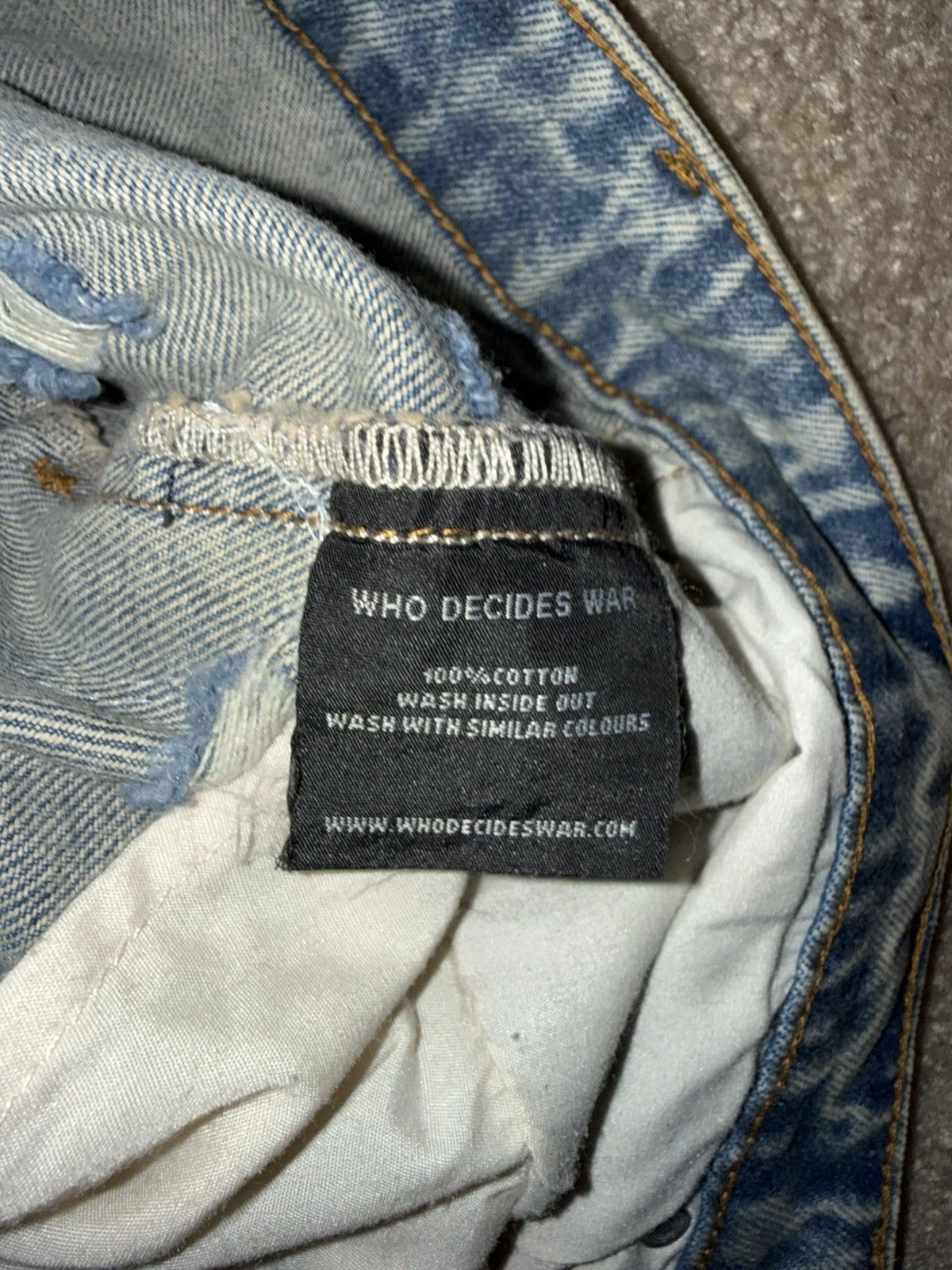 Who Decides War PATCHED ARCH REPAIRED BLOWOUT DENIM Size US 34 / EU 50 - 4 Thumbnail