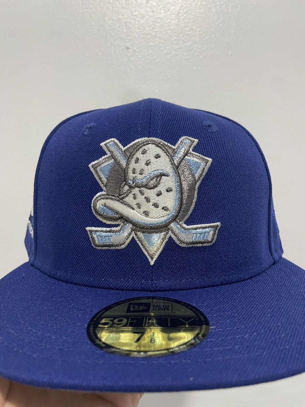 New Era Ecap city Anaheim ducks a mighty decade size 7 1/8 Size ONE SIZE - 2 Thumbnail