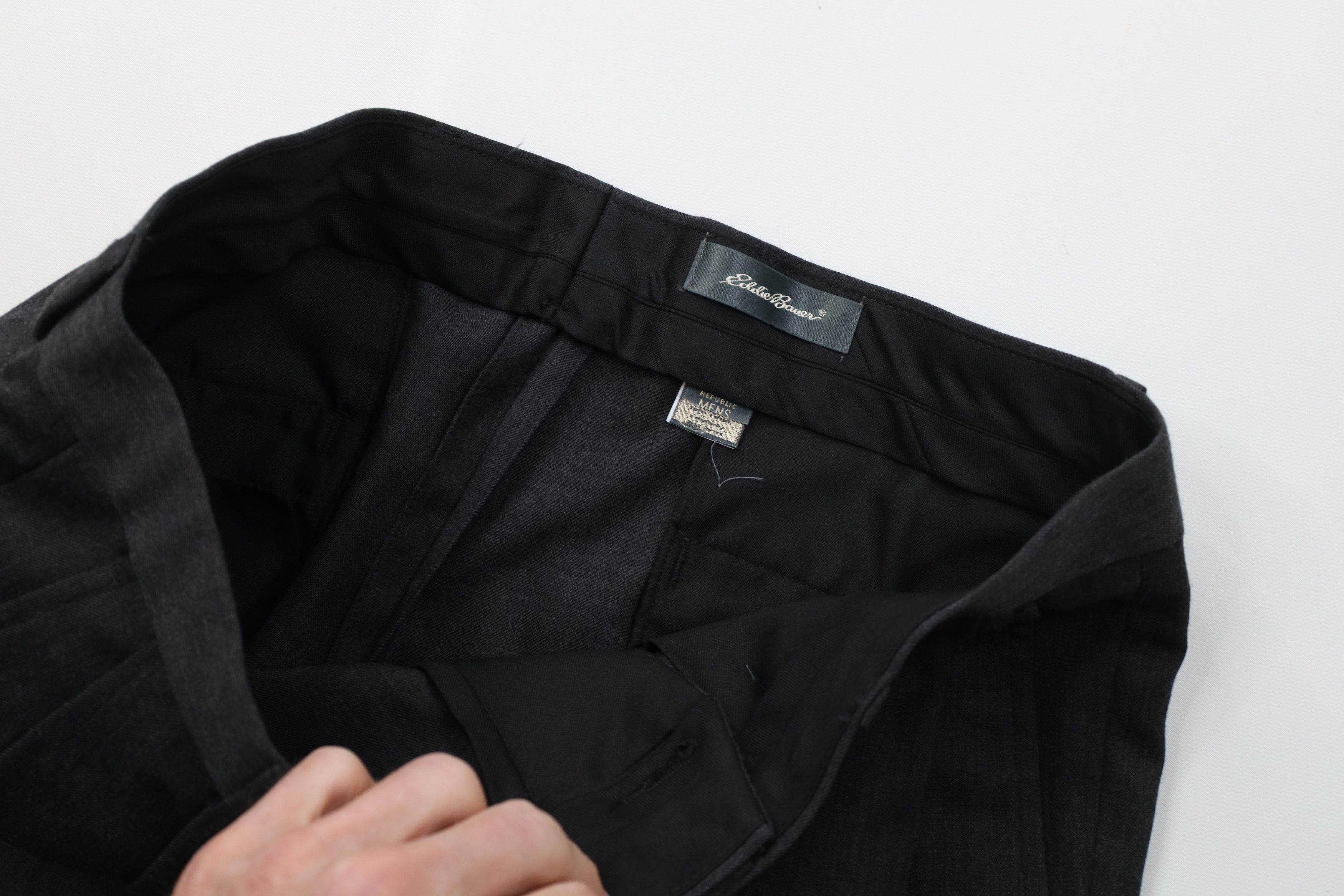 Vintage 90s Eddie Bauer Pleated Cuffed Wool Chino Pants Gray