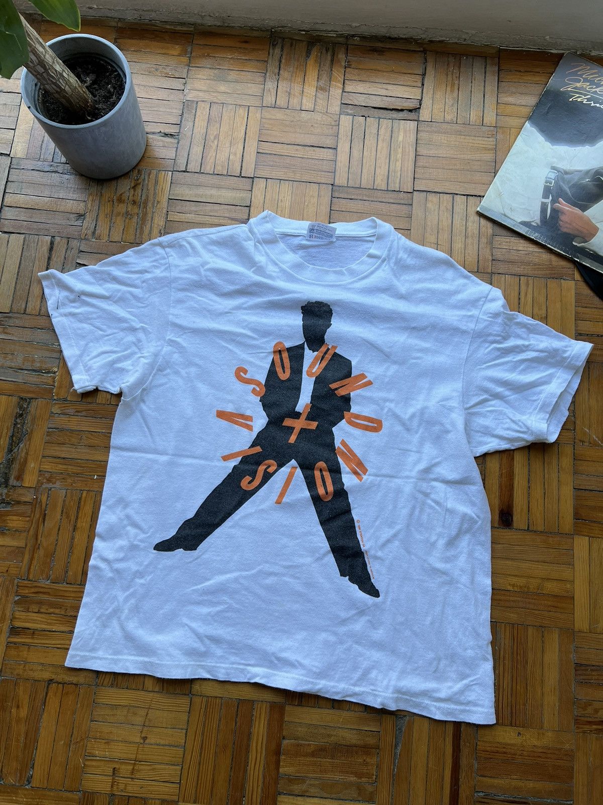 Image of 1990X Clothing x Band Tees 1990 David Bowie Sound And + Vision Single Stitch Tee in White (Size XL)