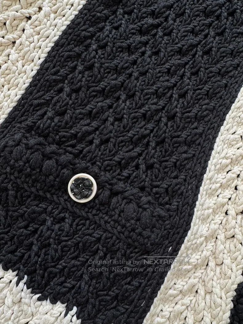 Chanel Chanel Early spring black and white hollow knitted cardiga Size XS / US 0-2 / IT 36-38 - 4 Thumbnail