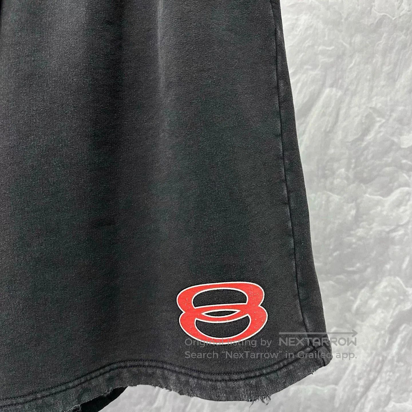 Balenciaga balenciaga ss24 vintage print shorts size large. Size US 44 / EU 60 - 3 Thumbnail