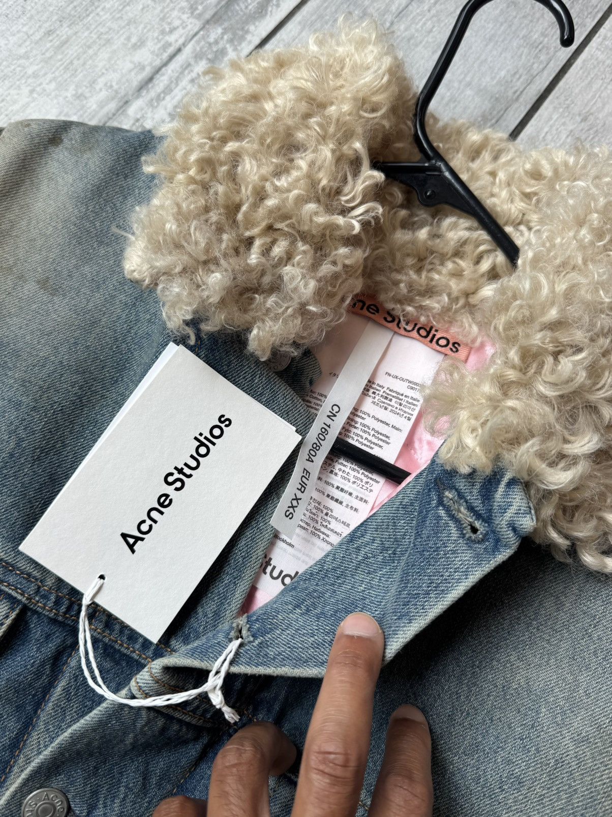 Acne Studios Acne Studios Denim Fur Trim Jacket Size US XXS / EU 40 - 2 Thumbnail