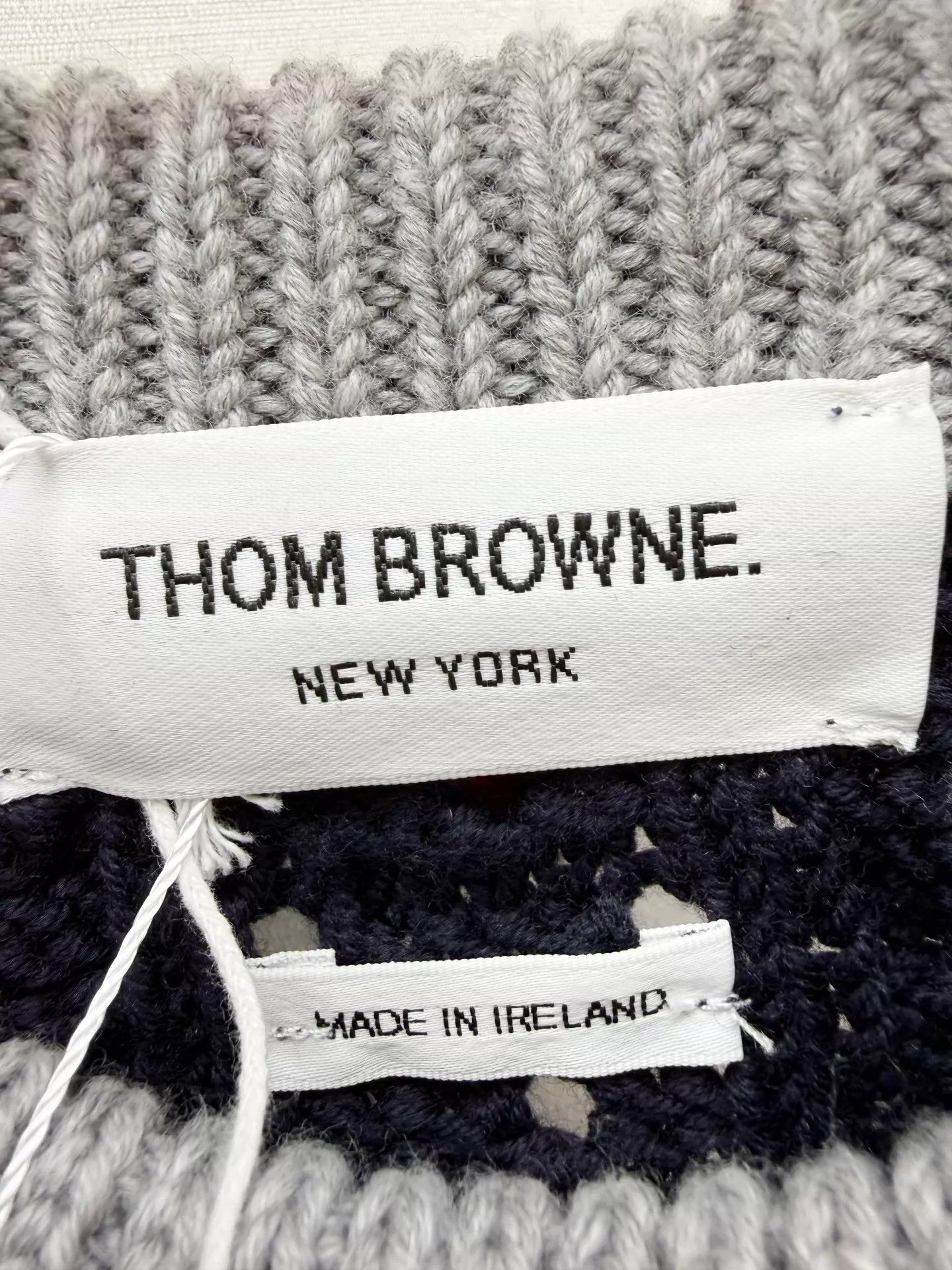 Thom Browne TB New Authentic Wool Knit Sweater 38 Worn Once Size XS / US 0-2 / IT 36-38 - 3 Thumbnail