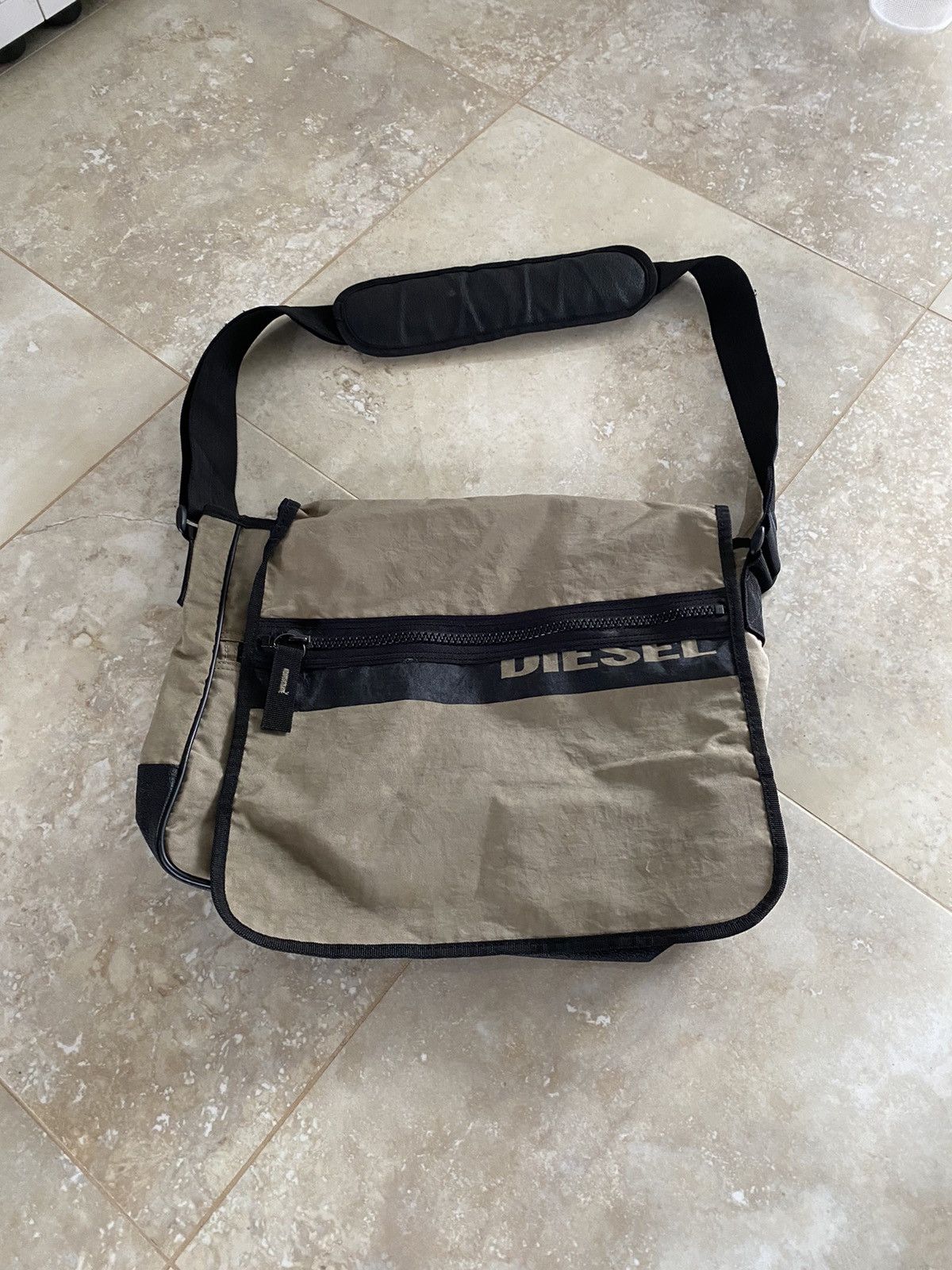 Diesel Vintage Rare 90s Diesel Big Logo Bag Japanese Nylon Y2K Size ONE SIZE - 2 Thumbnail
