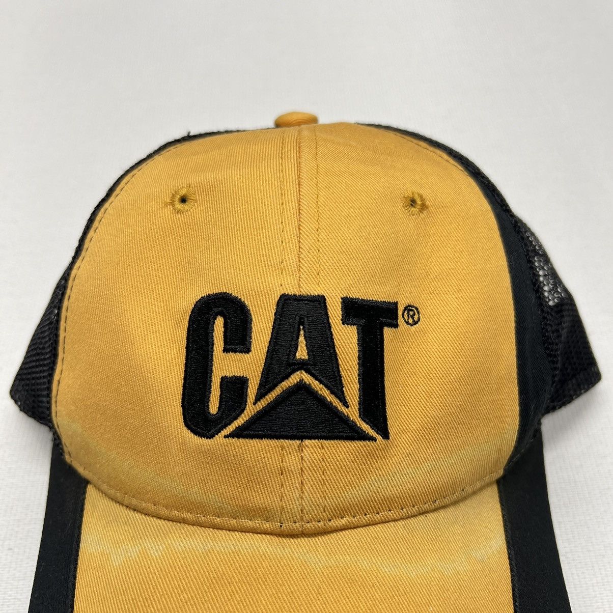 Caterpillar Cat Caterpillar Hat Yellow Black Snap Back Truck Machine Size ONE SIZE - 3 Thumbnail