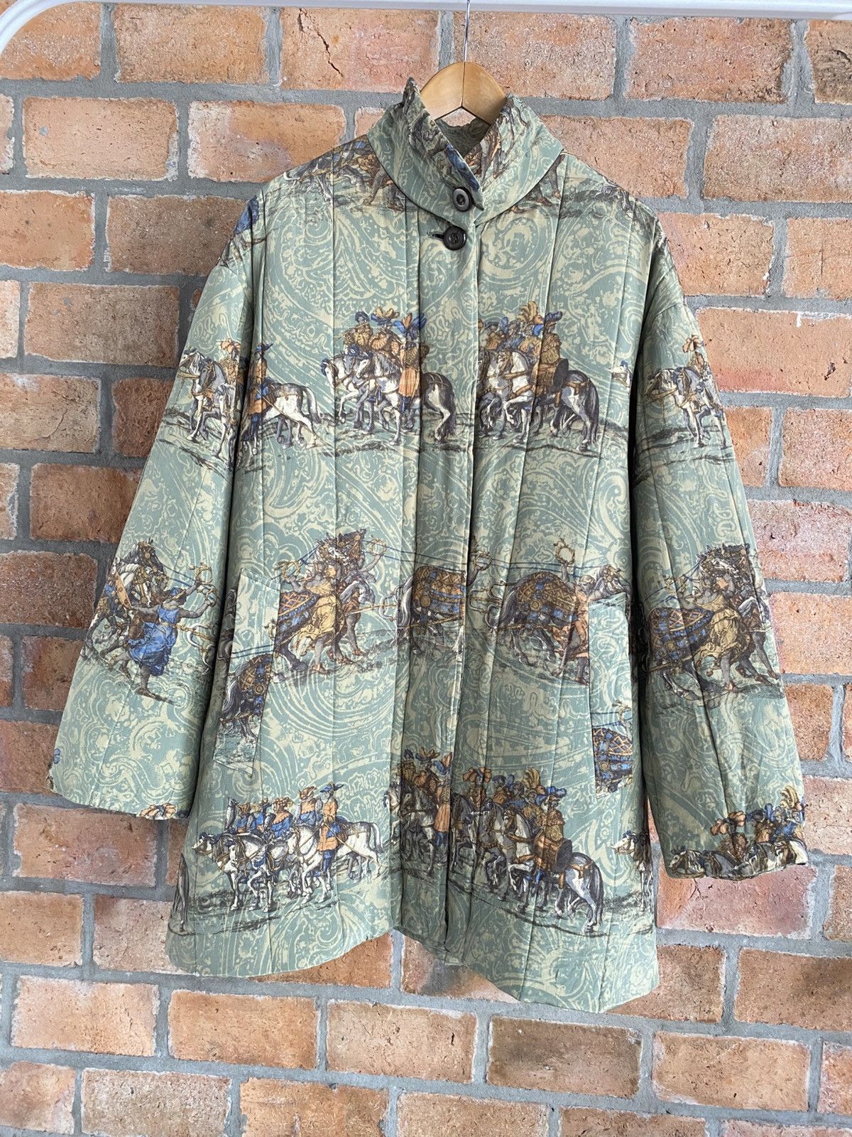 Burberry Burberrys Oversized Green Coat with Classic Print. Size ONE SIZE - 18 Thumbnail