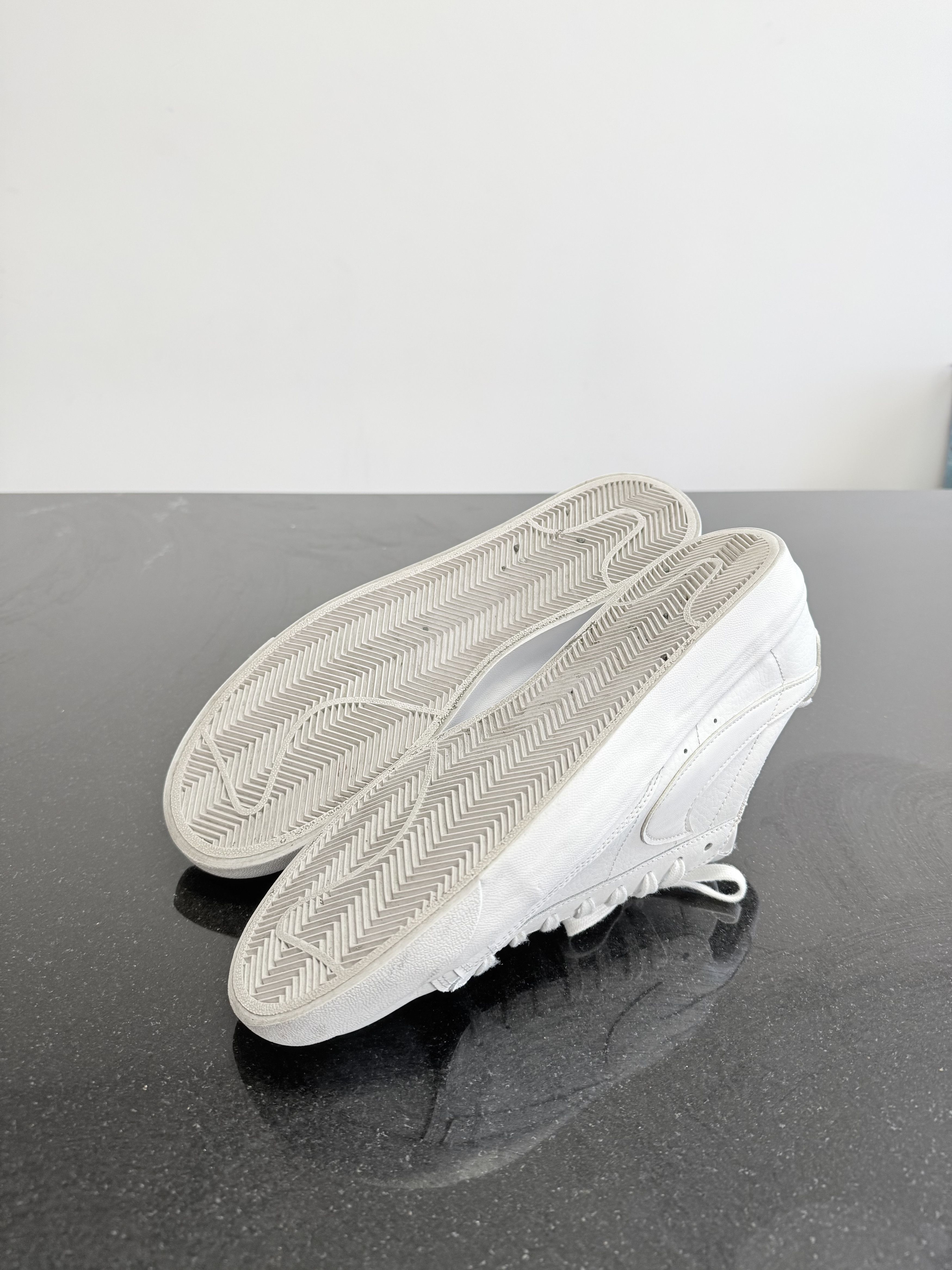 Nike Blazer Low LE 'Triple White' Size US 11.5 / EU 44-45 - 14 Thumbnail