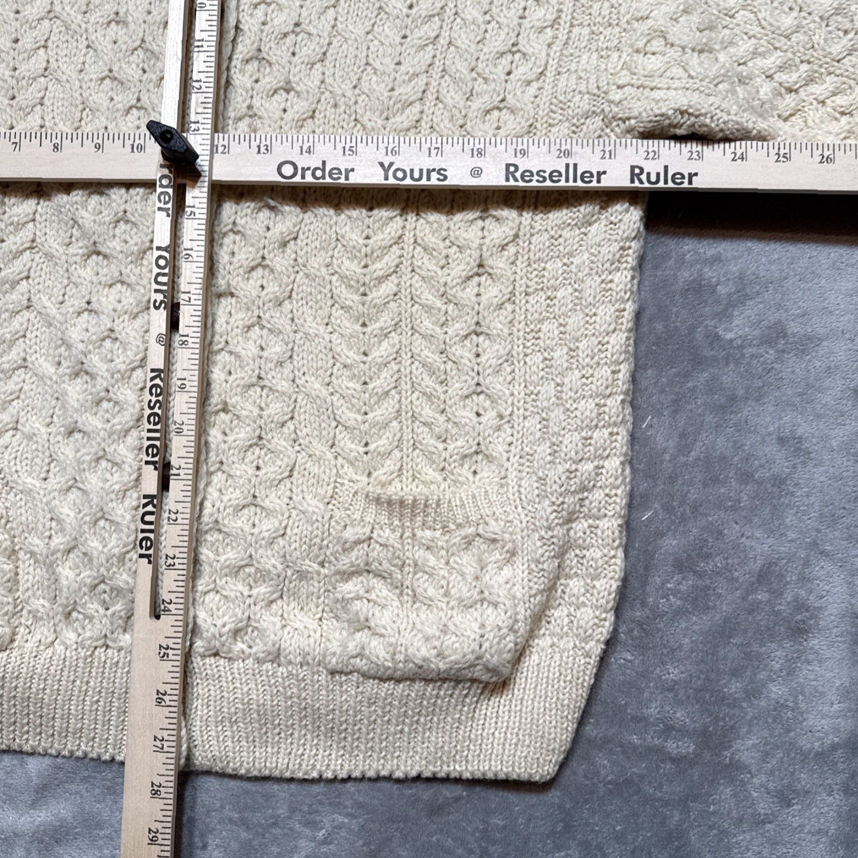 Vintage VINTAGE Claouknit Cardigan Wool Beige Cream Large Women's Cable-Knit High Neck Raglan Sleeve Size L / US 10 / IT 46 - 6 Thumbnail
