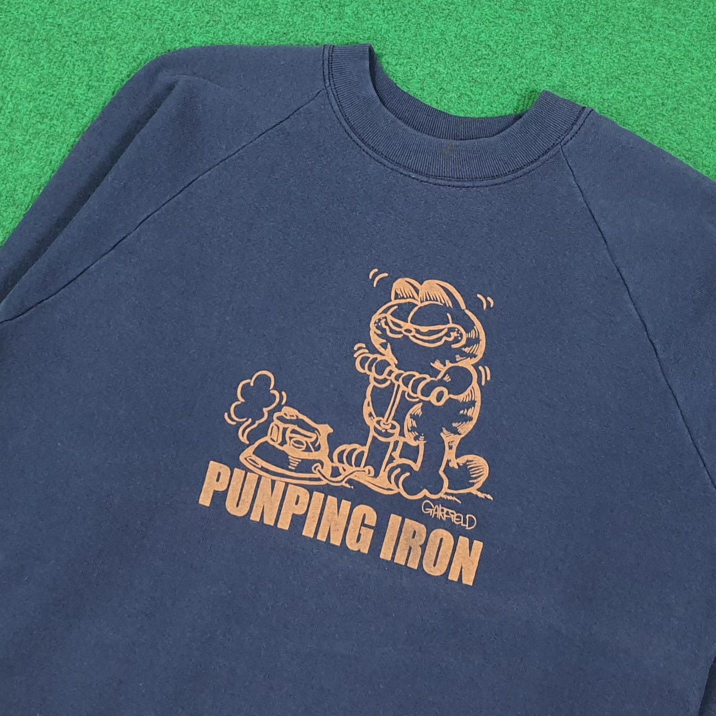 Fruit Of The Loom Vintage 90s Cartoon Garfield Punping Iron Sweatshirt C290N14 Size S / US 4 / IT 40 - 2 Thumbnail