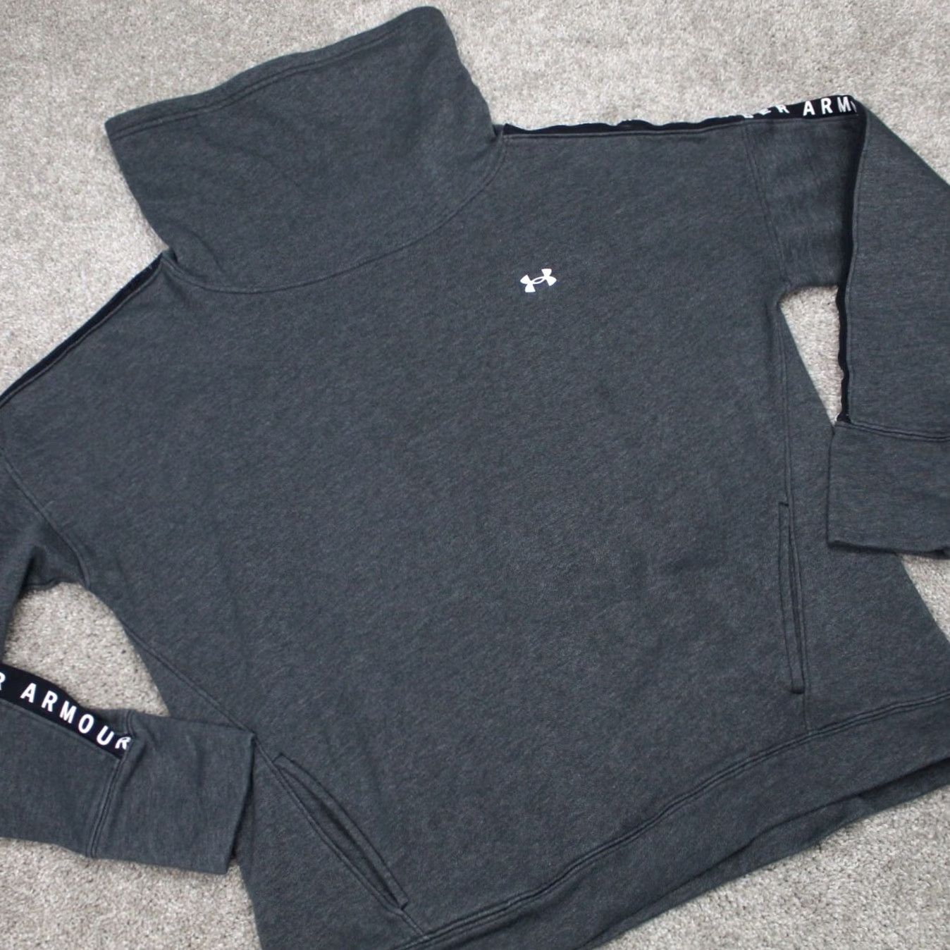 Under Armour Under Armour Sweatshirt Funnel Neck Taped Fleece Pullover Womens Medium Gray UA Pullover Size M / US 6-8 / IT 42-44 - 6 Thumbnail