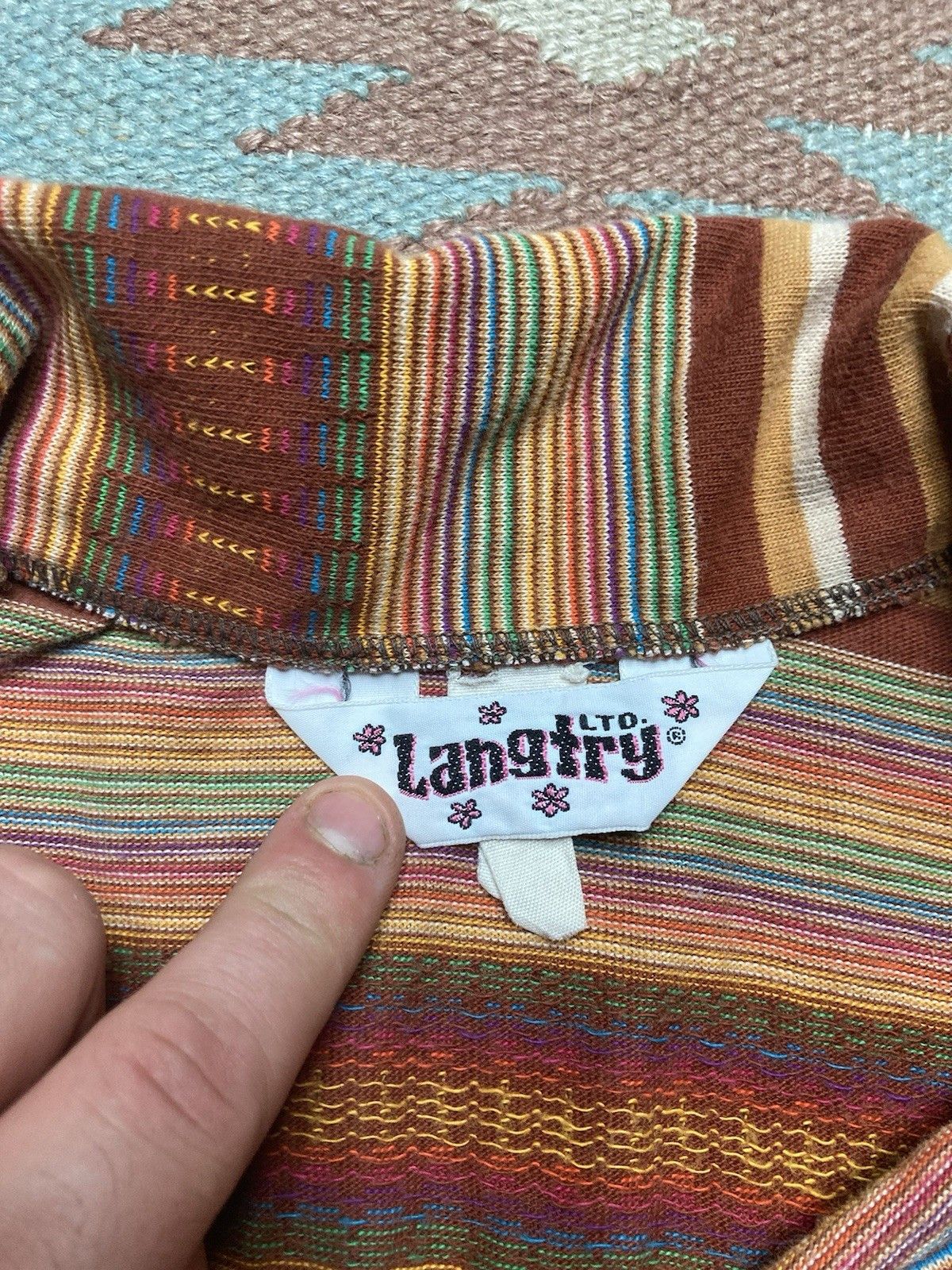 Vintage 70s polo shirt aztec striped hippie boho women’s M boxy crop Size M / US 6-8 / IT 42-44 - 5 Thumbnail