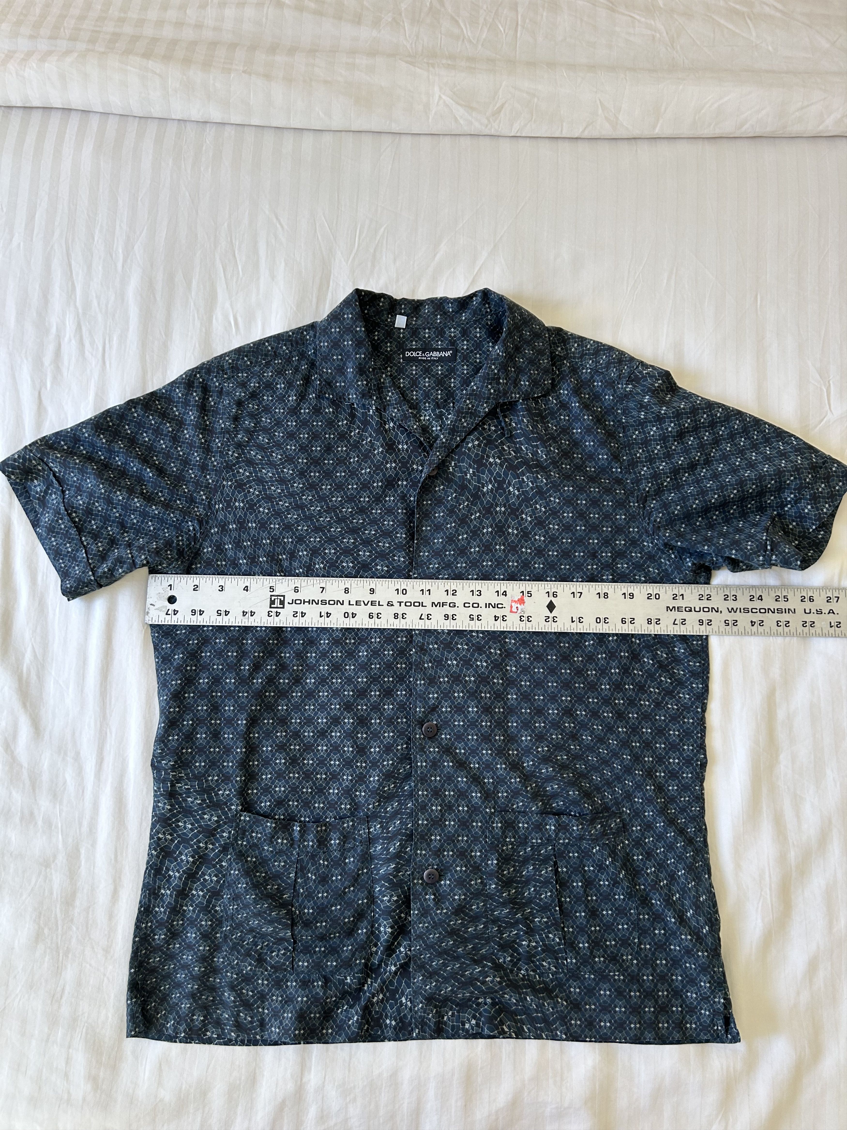 Dolce & Gabbana Dolce & Gabbana Short Sleeve Shirt sz 16 Size US L / EU 52-54 / 3 - 1 Thumbnail