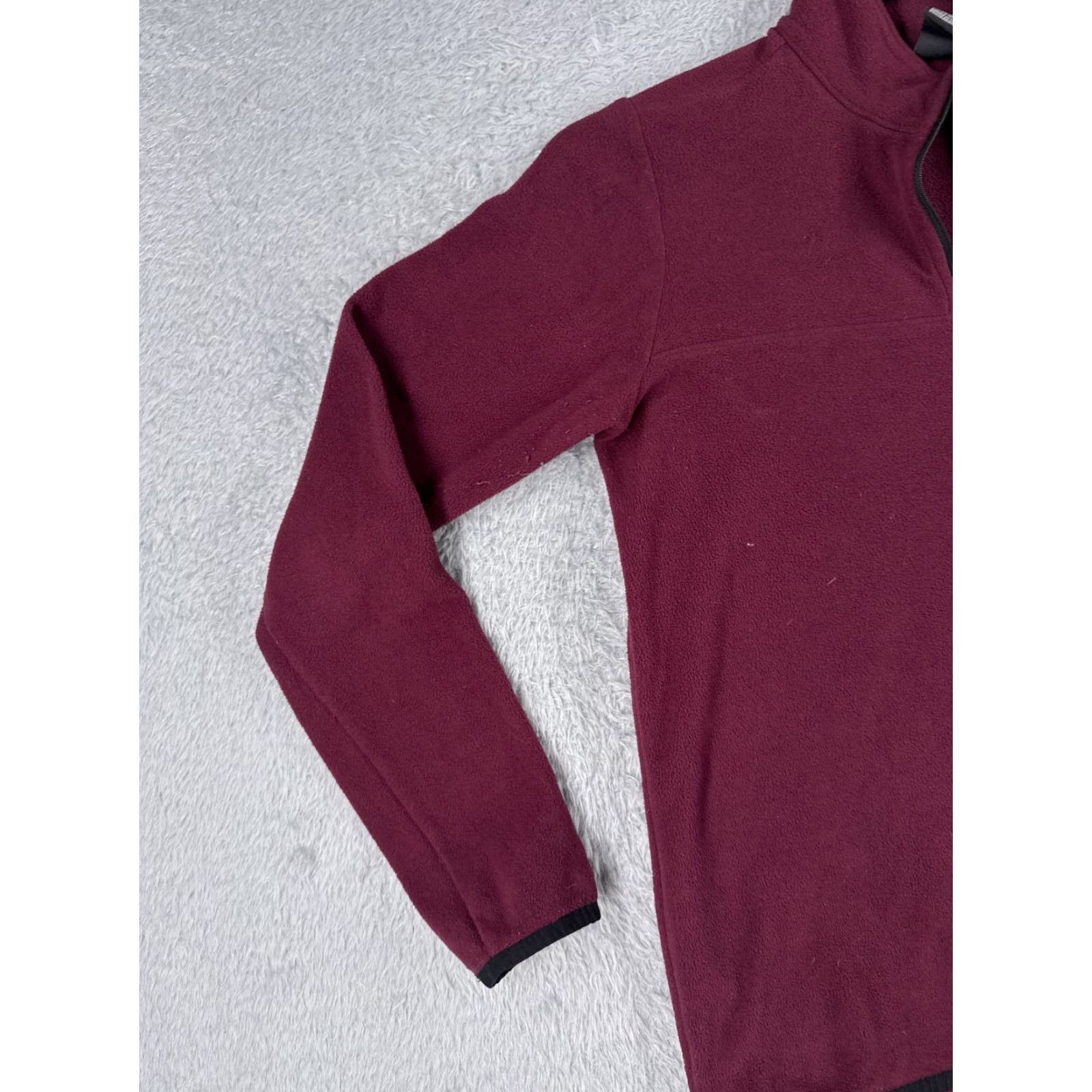 The North Face VINTAGE The North Face Sweater Womens Small Red 1/4 Zip Pullover Polyester Fleece Mock Size S / US 4 / IT 40 - 3 Thumbnail