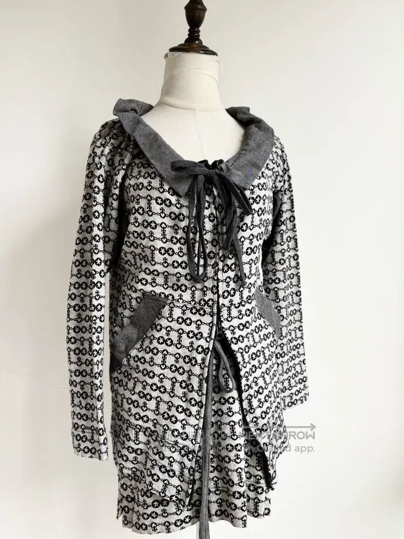 Vivienne Westwood Vivienne Westwood Gray Full Print Saturn Star Constellatio Size M / US 6-8 / IT 42-44 - 2 Thumbnail