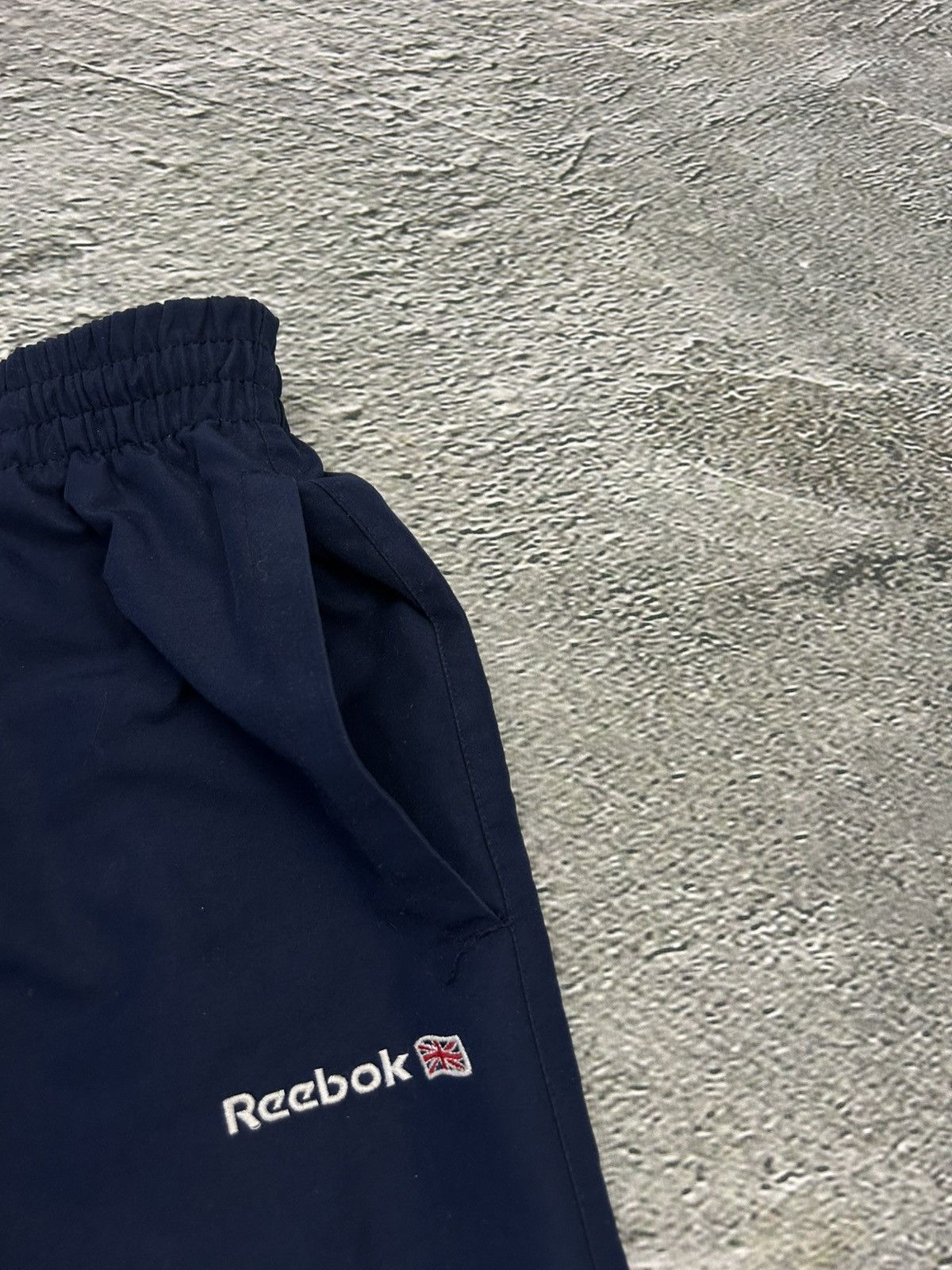 Reebok × Vintage Reebok vintage track suit navy track pants nylon UK Size US XL / EU 56 / 4 - 10 Thumbnail