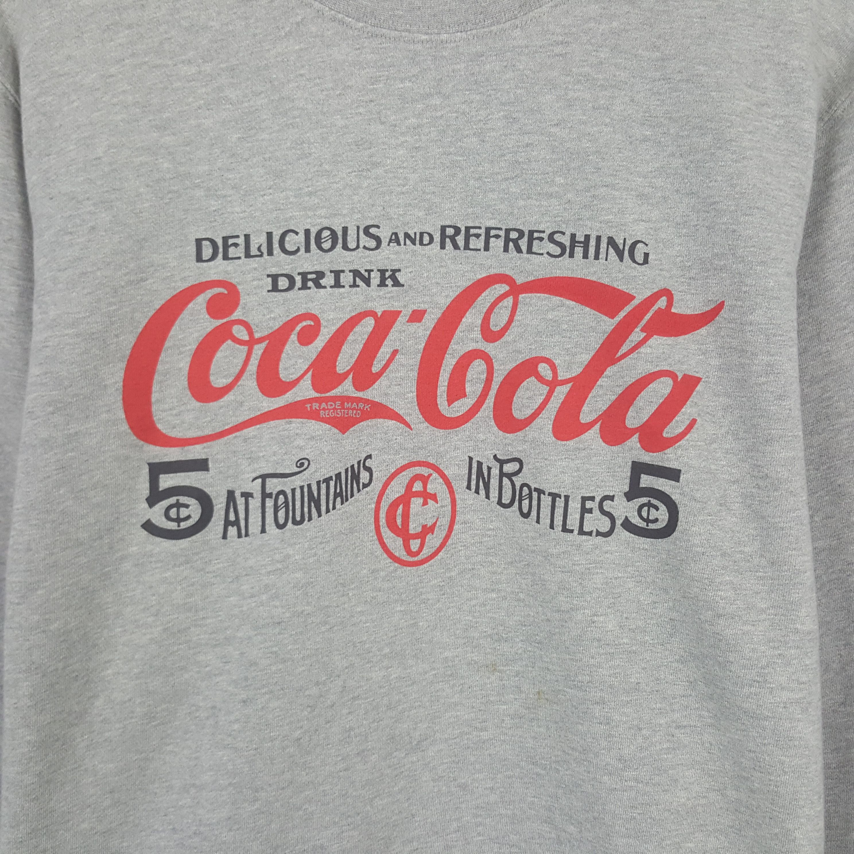Coca Cola Vintage Coca Cola x Uniqlo Sweatshirt Size US M / EU 48-50 / 2 - 2 Thumbnail