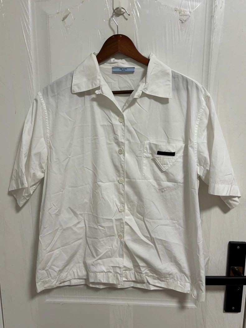 Prada Prada White Triangle Logo Short Sleeve Shirt - dmc Size S / US 4 / IT 40 - 1 Thumbnail