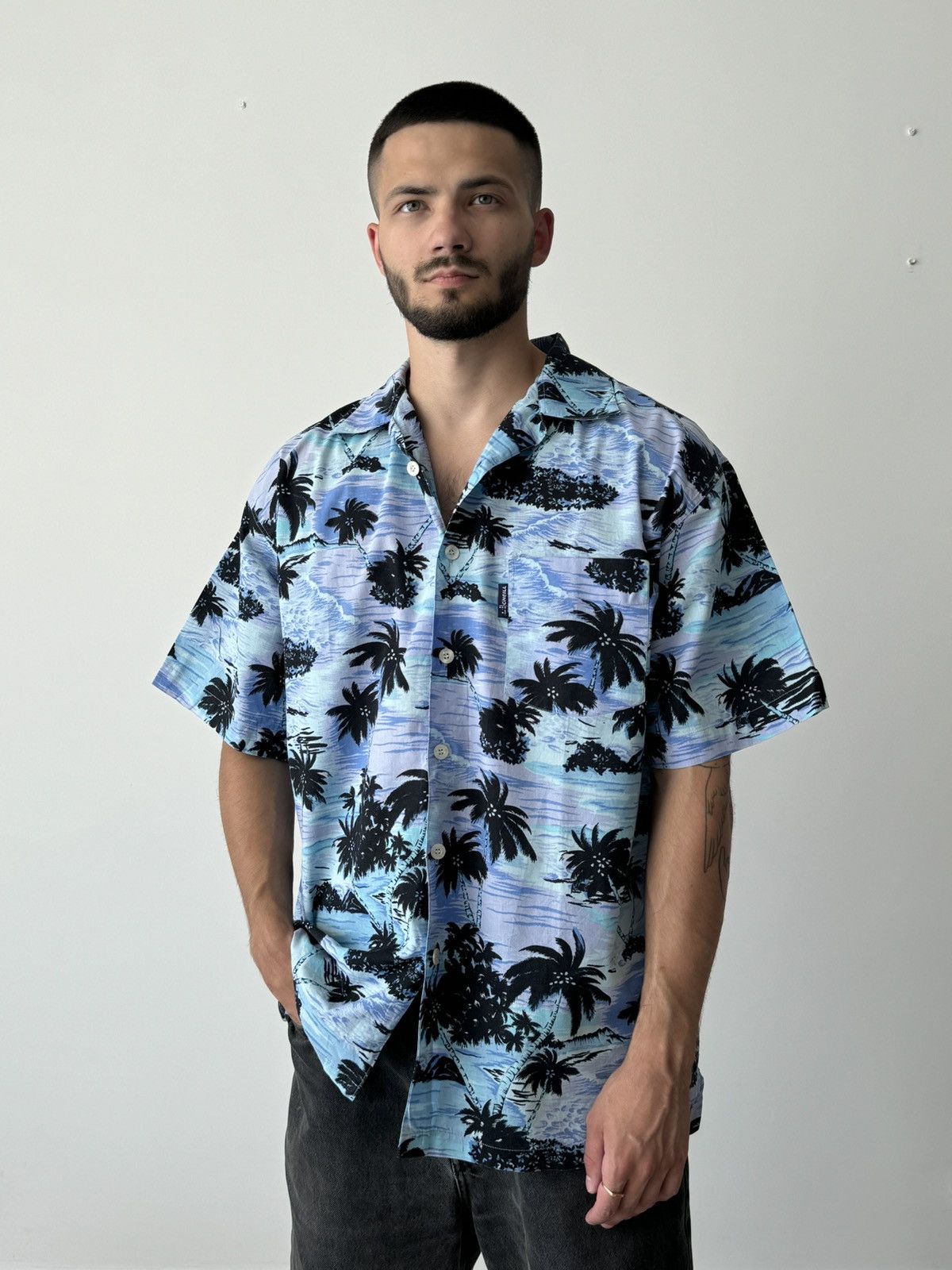 O'Neill × Vintage Vintage O’Neill Surfboarding Hawaiian Aloha Button Shirt Size US XL / EU 56 / 4 - 1 Thumbnail