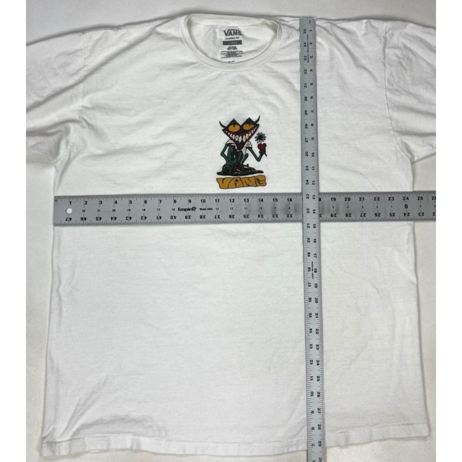 Vans VANS Vestige Graphic T-shirt Men XL White Short Sleeve Shirt Mens XL White Graphic Print Crew Neck Logo All Seasons Summer Spring Fall Winter Vintage? Size US XL / EU 56 / 4 - 7 Thumbnail