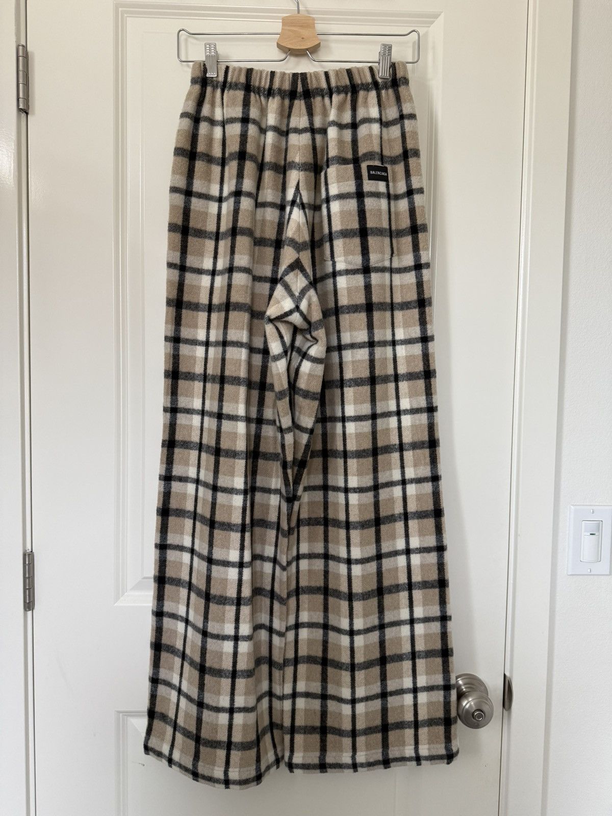 Balenciaga Balenciaga Plaid Wool Sweat Pants Size US 28 / EU 44 - 2 Thumbnail