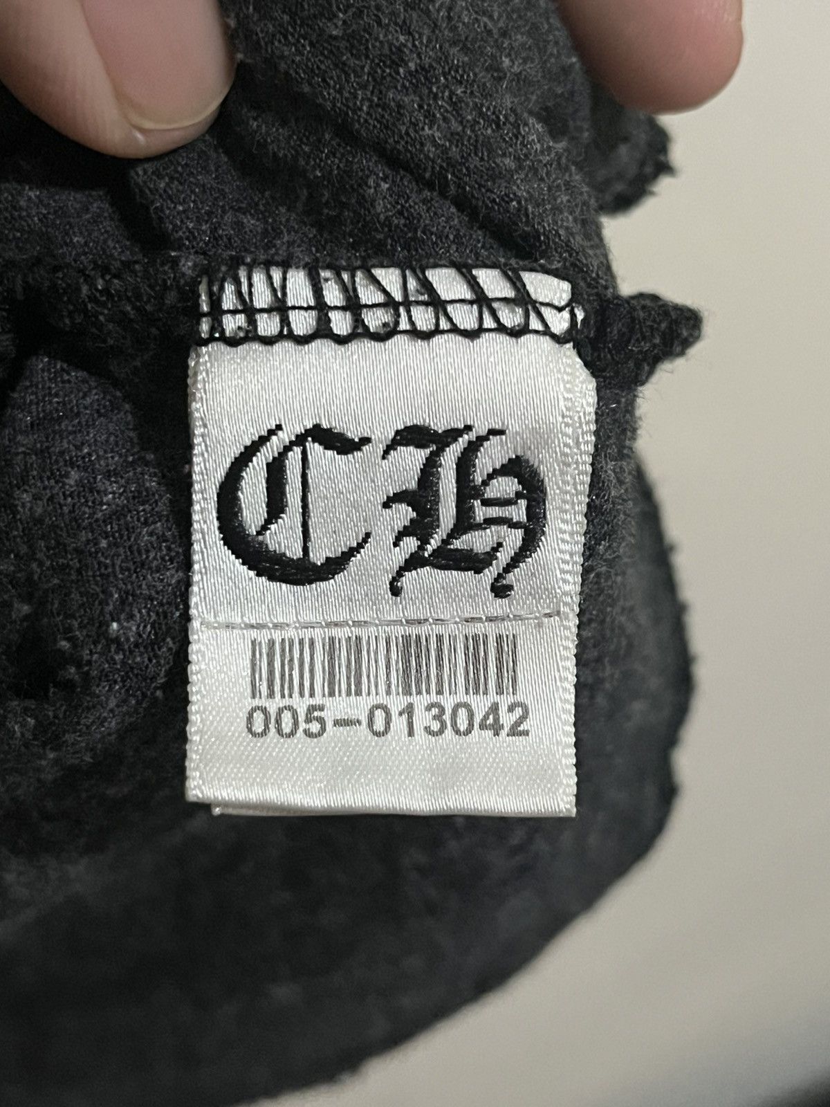 Chrome Hearts Chrome Hearts Cross Cemetery Henly Made in HolywoodShirt Size S / US 4 / IT 40 - 9 Thumbnail
