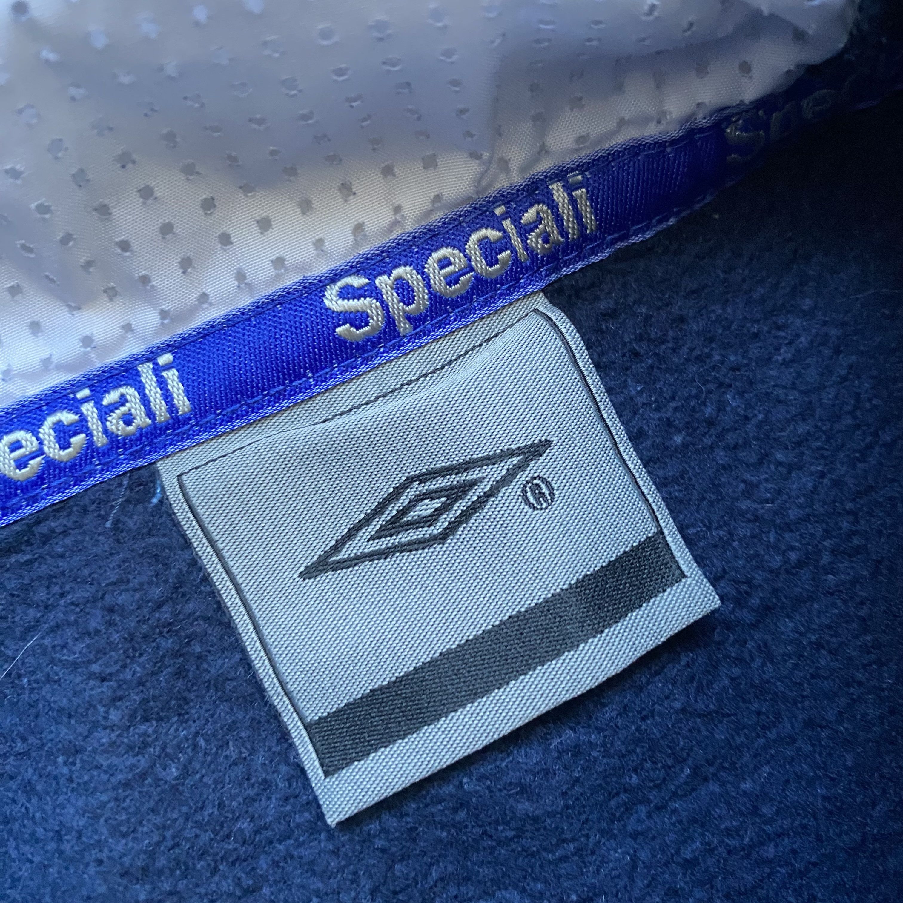 Umbro 🦈 Vintage Umbro Hoodie Y2K England Size US M / EU 48-50 / 2 - 7 Thumbnail