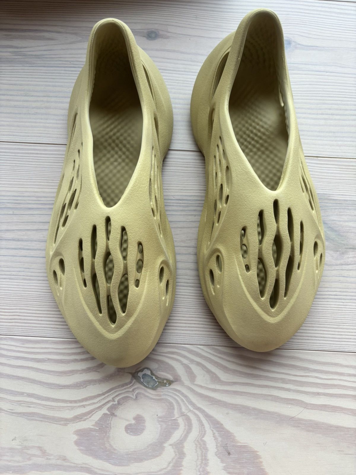 Adidas × Yeezy Yeezy foam runner Sulfur - Size 11 Men’s US Size US 11 / EU 44 - 1 Thumbnail