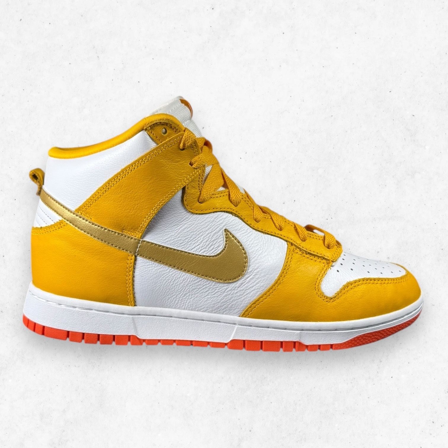 Nike New Nike Dunk High University Gold Orange Women Size 11 Size US 11 / IT 41 - 1 Thumbnail