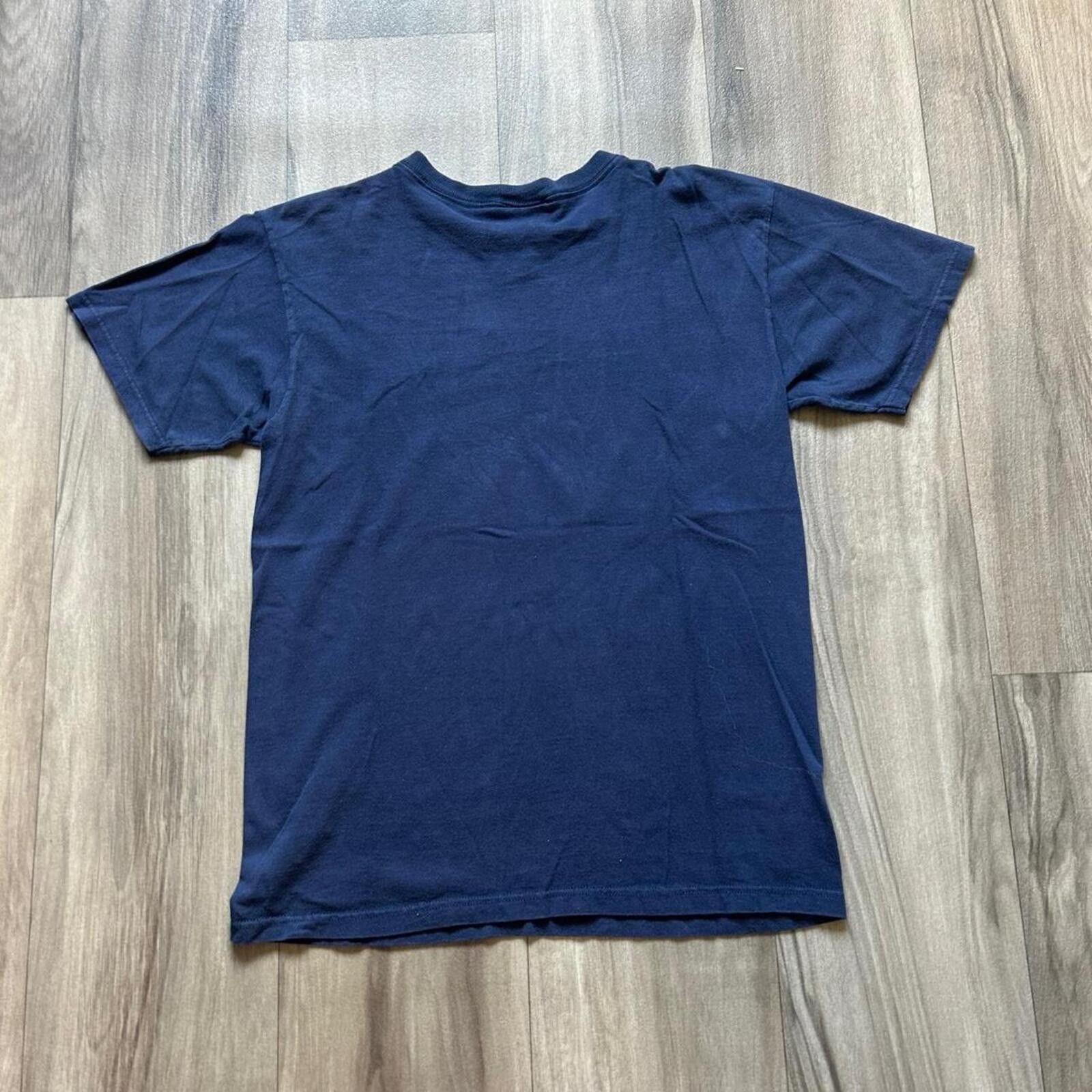 Other Vintage 90s blue Taz Tasmanian Devil looney tunes t shirt M Size US M / EU 48-50 / 2 - 3 Thumbnail