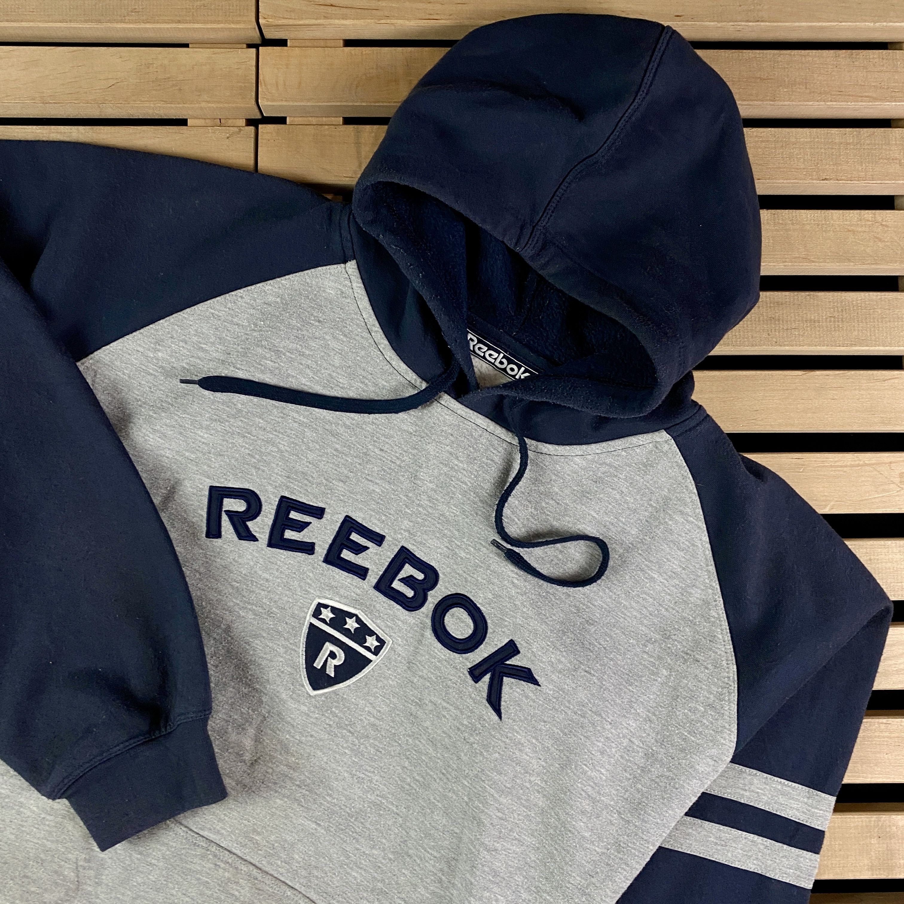 Reebok × Vintage Men’s Hoodie Long Sleeve Reebok Vintage Size XL Big Logo Size US XL / EU 56 / 4 - 2 Thumbnail