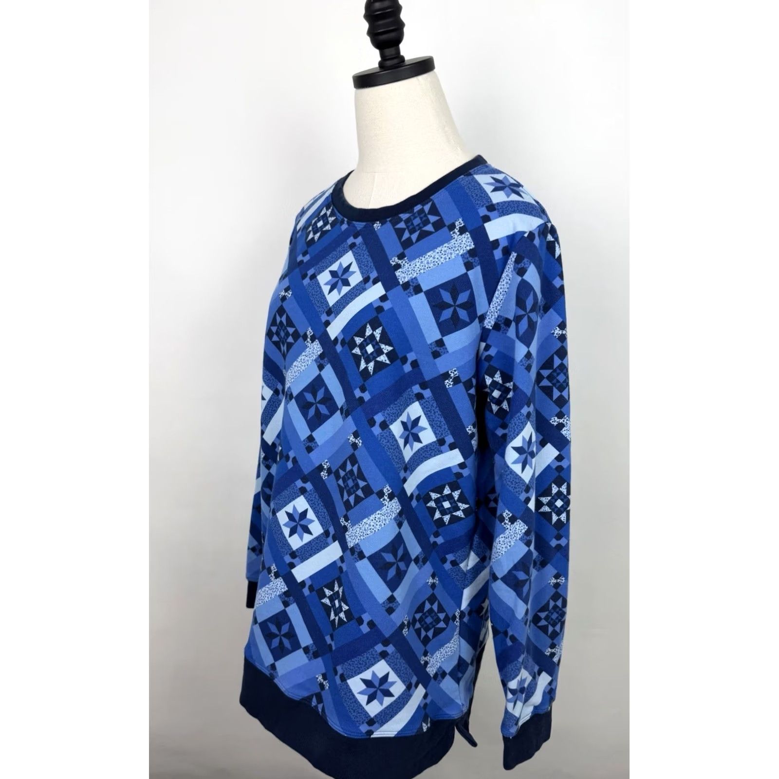 Lands' End Lands' End Sweatshirt Womens Large Blue Patchwork Pullover Knit Crew Neck Bohemian Quilt Print Casual Size L / US 10 / IT 46 - 5 Thumbnail