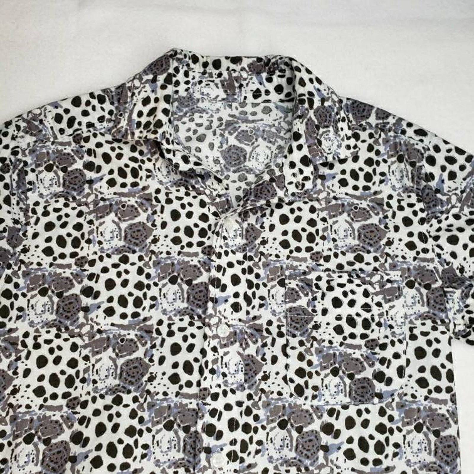 Other Animal Print Block Print Button Up Shirt Mens Small White Size US S / EU 44-46 / 1 - 18 Thumbnail